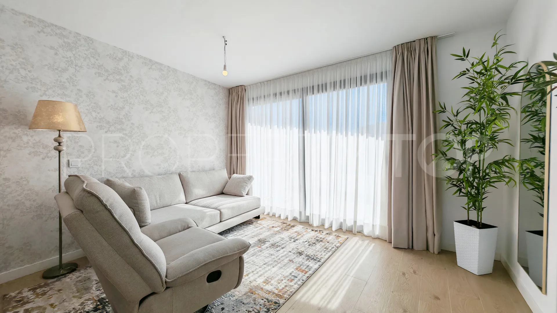 Estepona 2 bedrooms apartment for sale