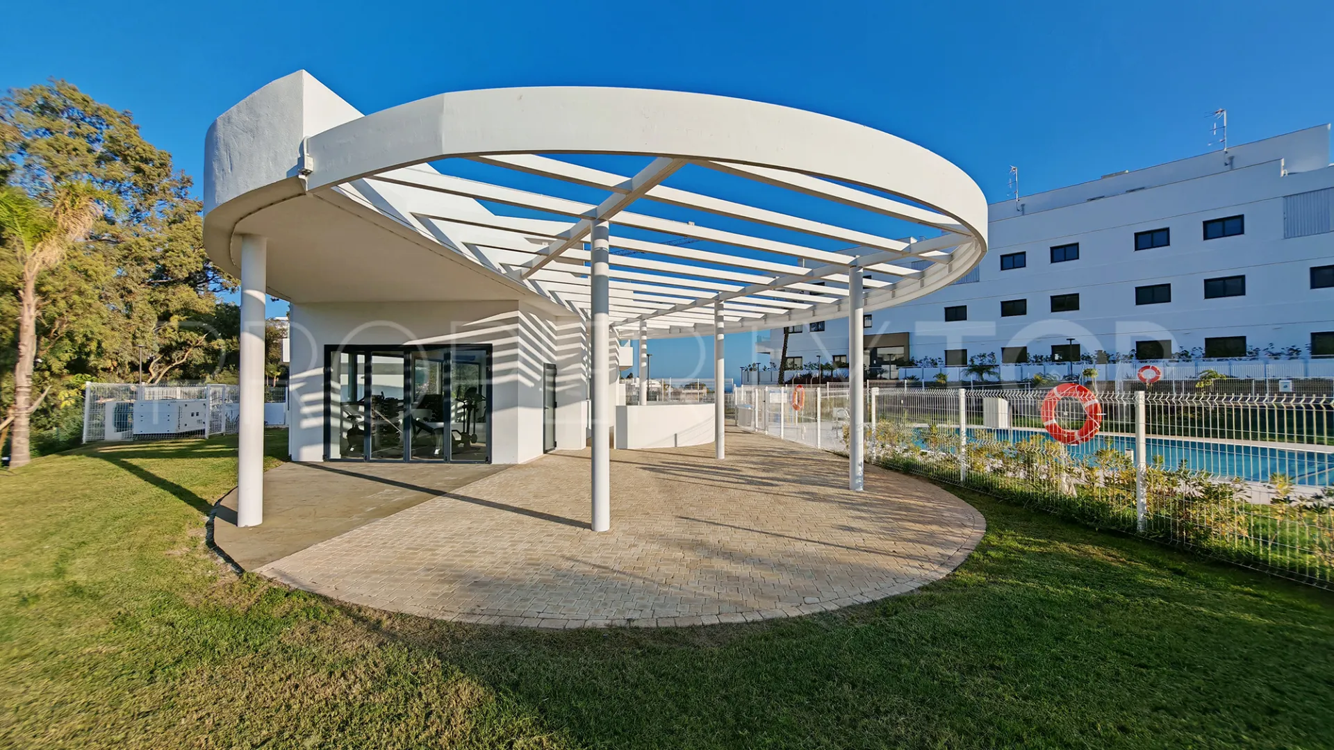 Estepona 2 bedrooms apartment for sale