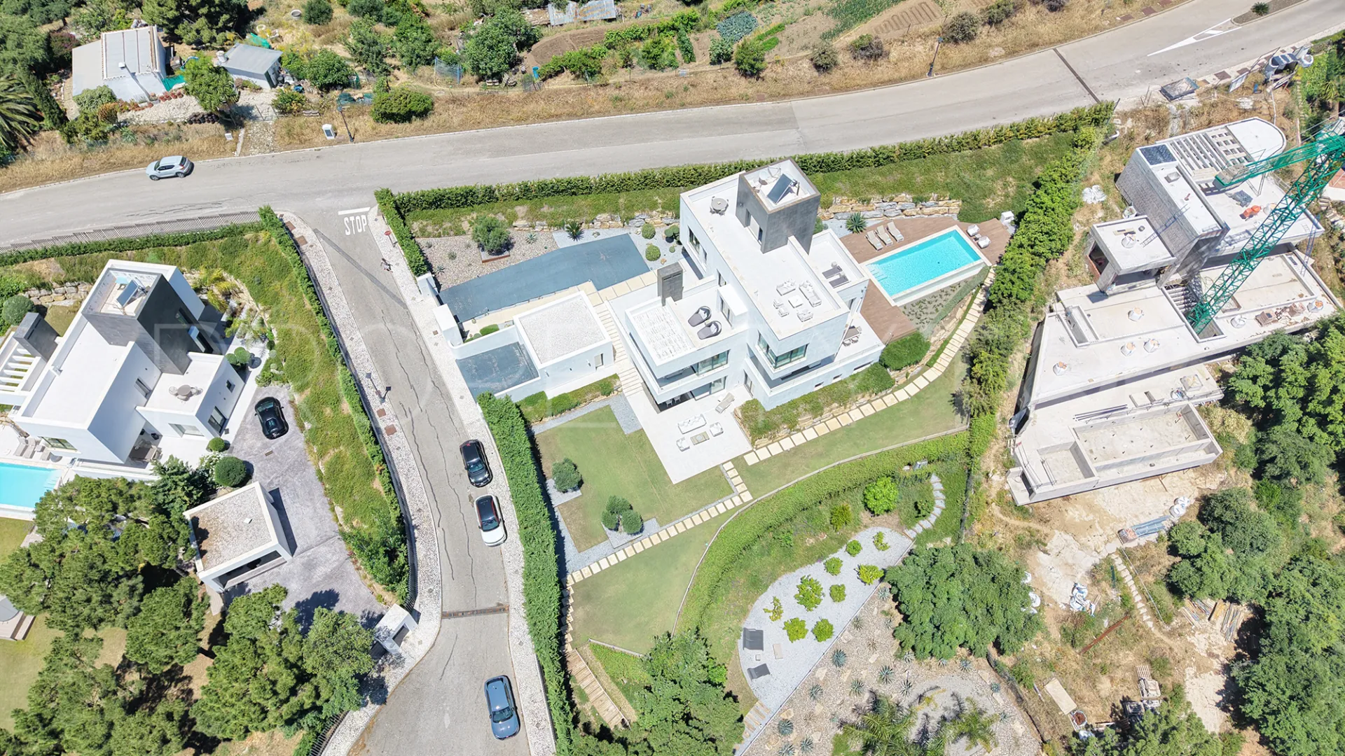 Monte Mayor villa for sale