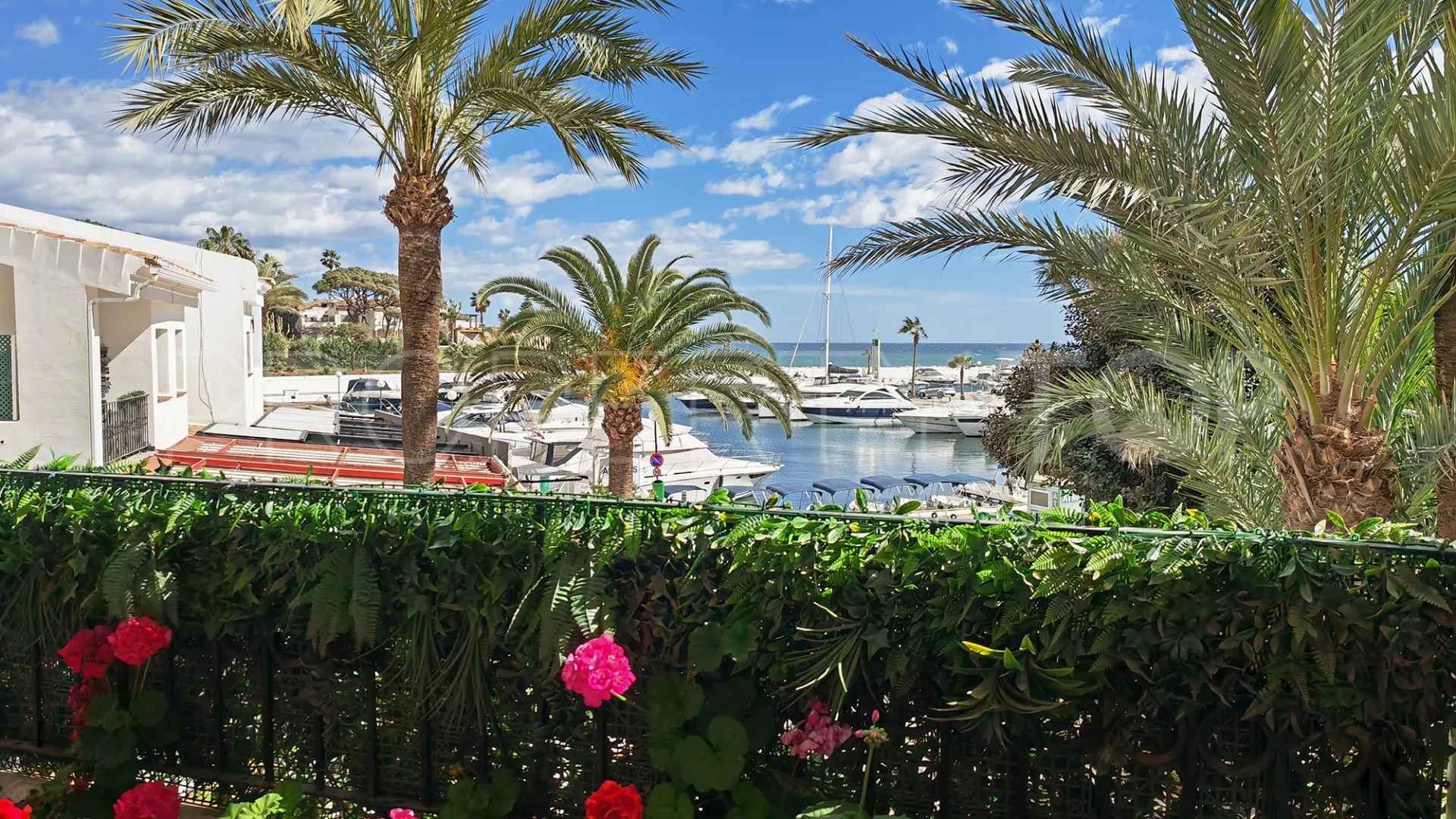 Cabopino, apartamento con 2 dormitorios en venta