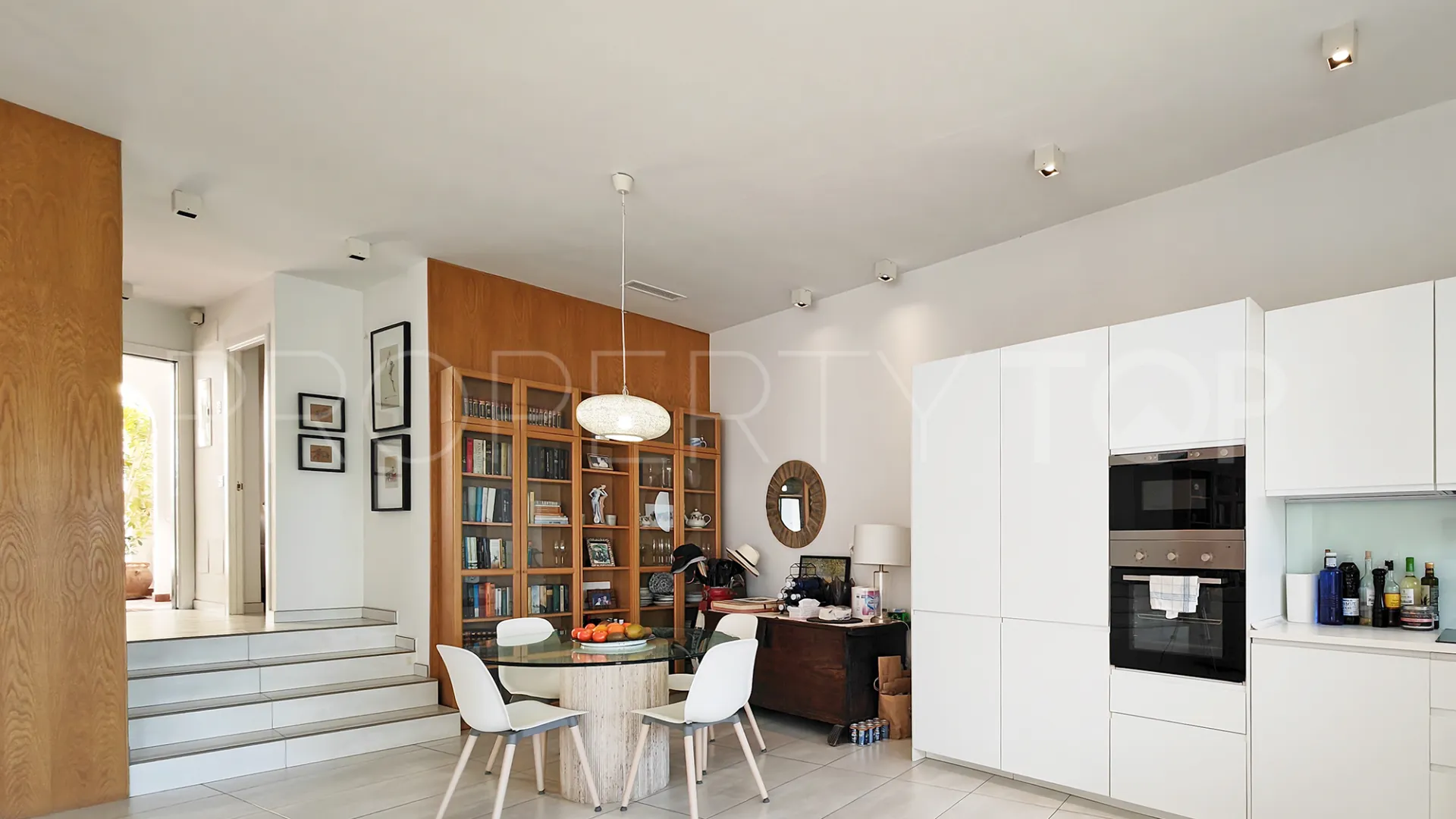 Cabopino, apartamento con 2 dormitorios en venta