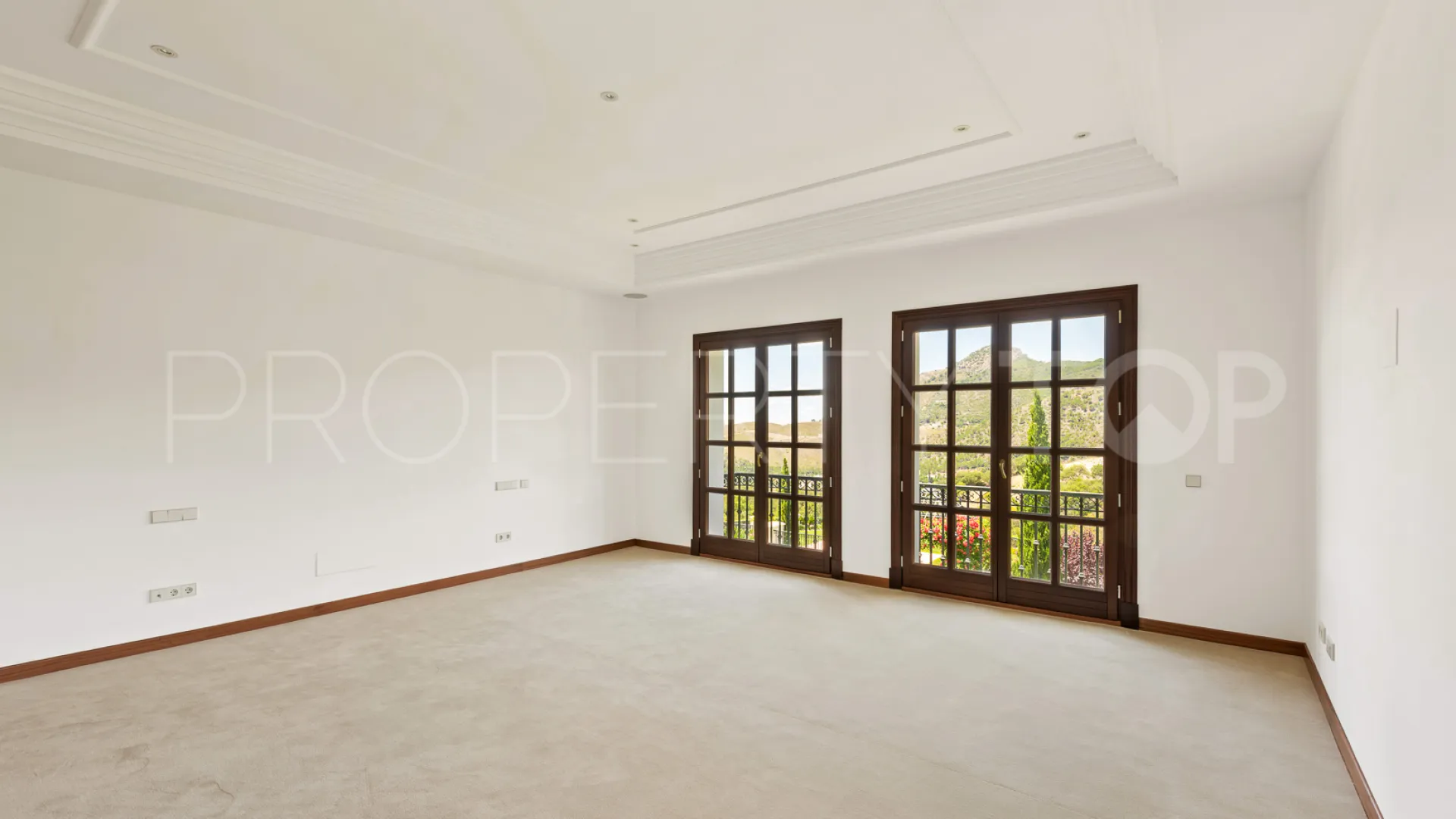 Villa a la venta en La Zagaleta con 10 dormitorios