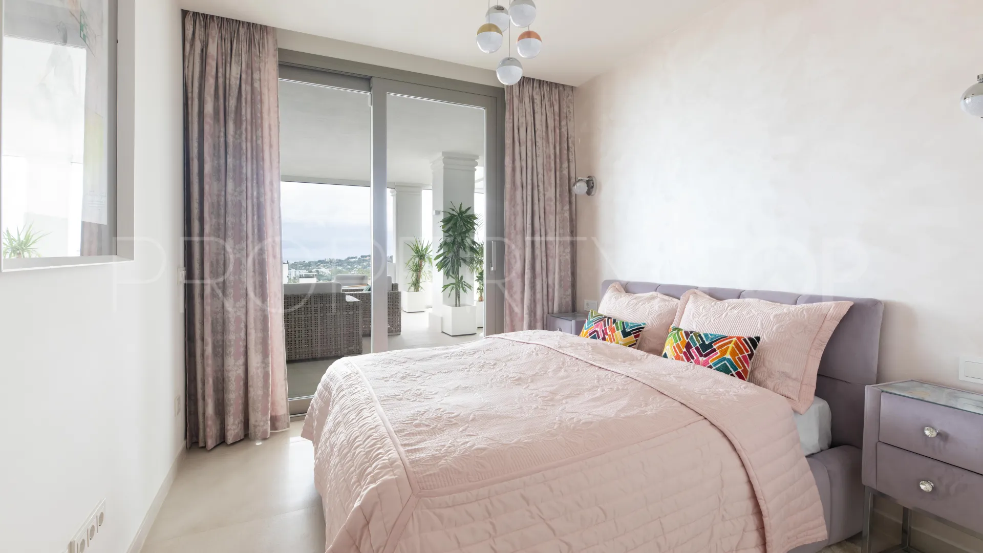 Apartamento en venta en 9 Lions Residences