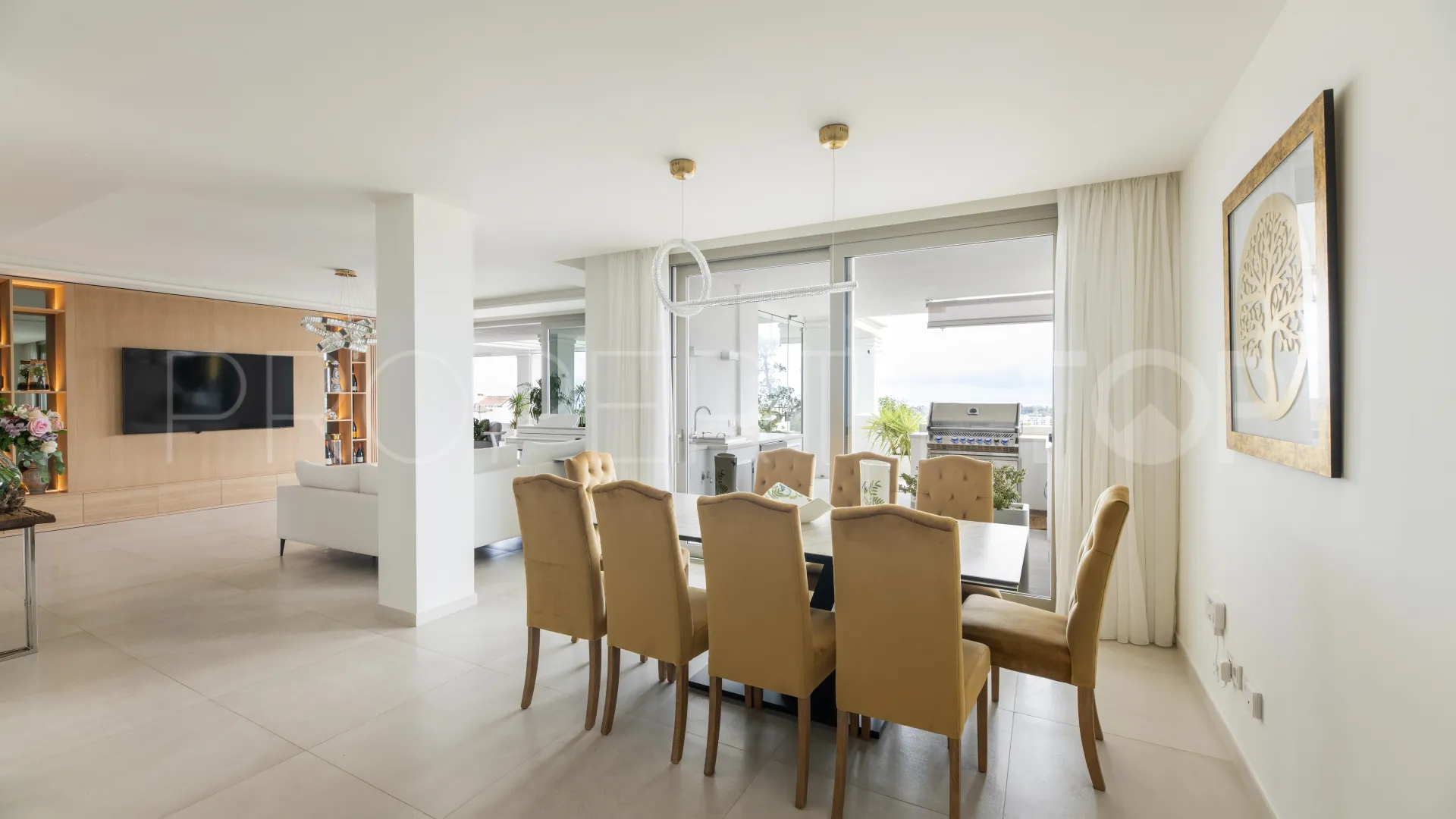 Apartamento en venta en 9 Lions Residences