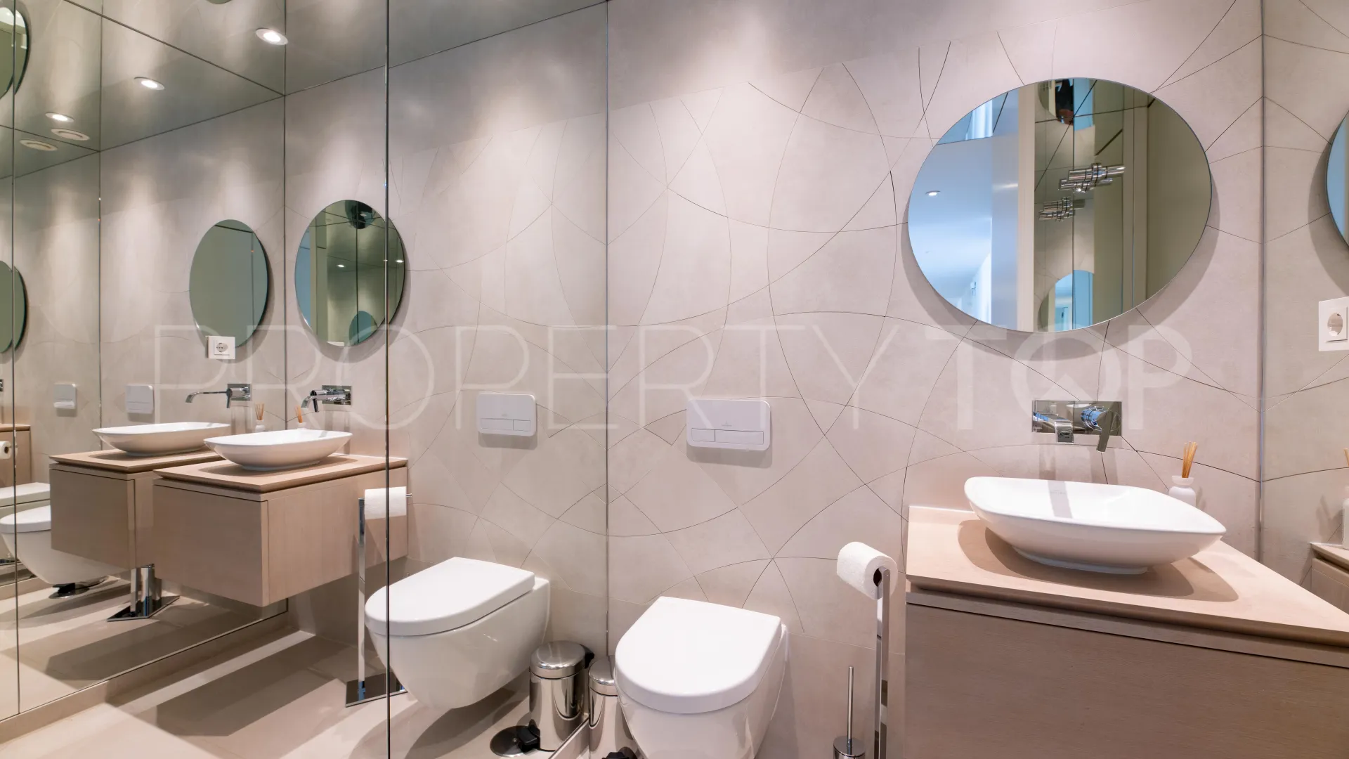 Apartamento en venta en 9 Lions Residences
