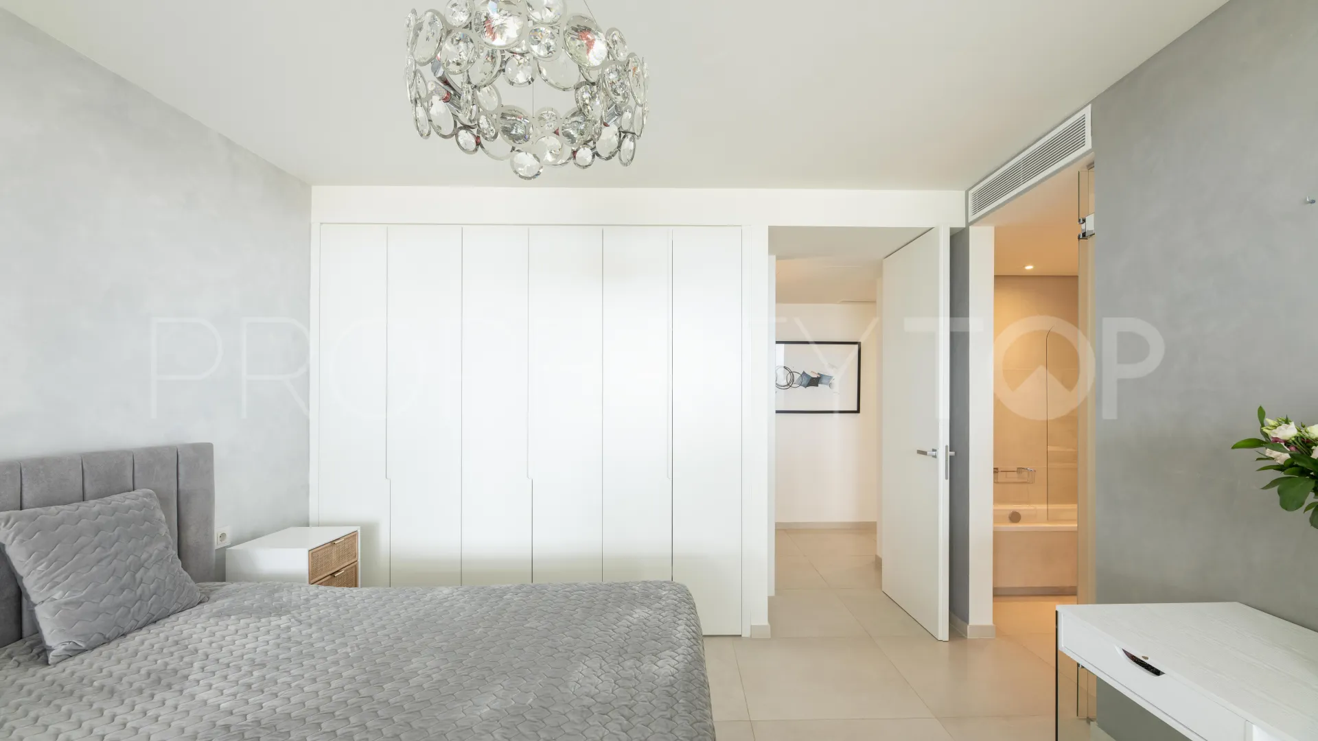 Apartamento en venta en 9 Lions Residences