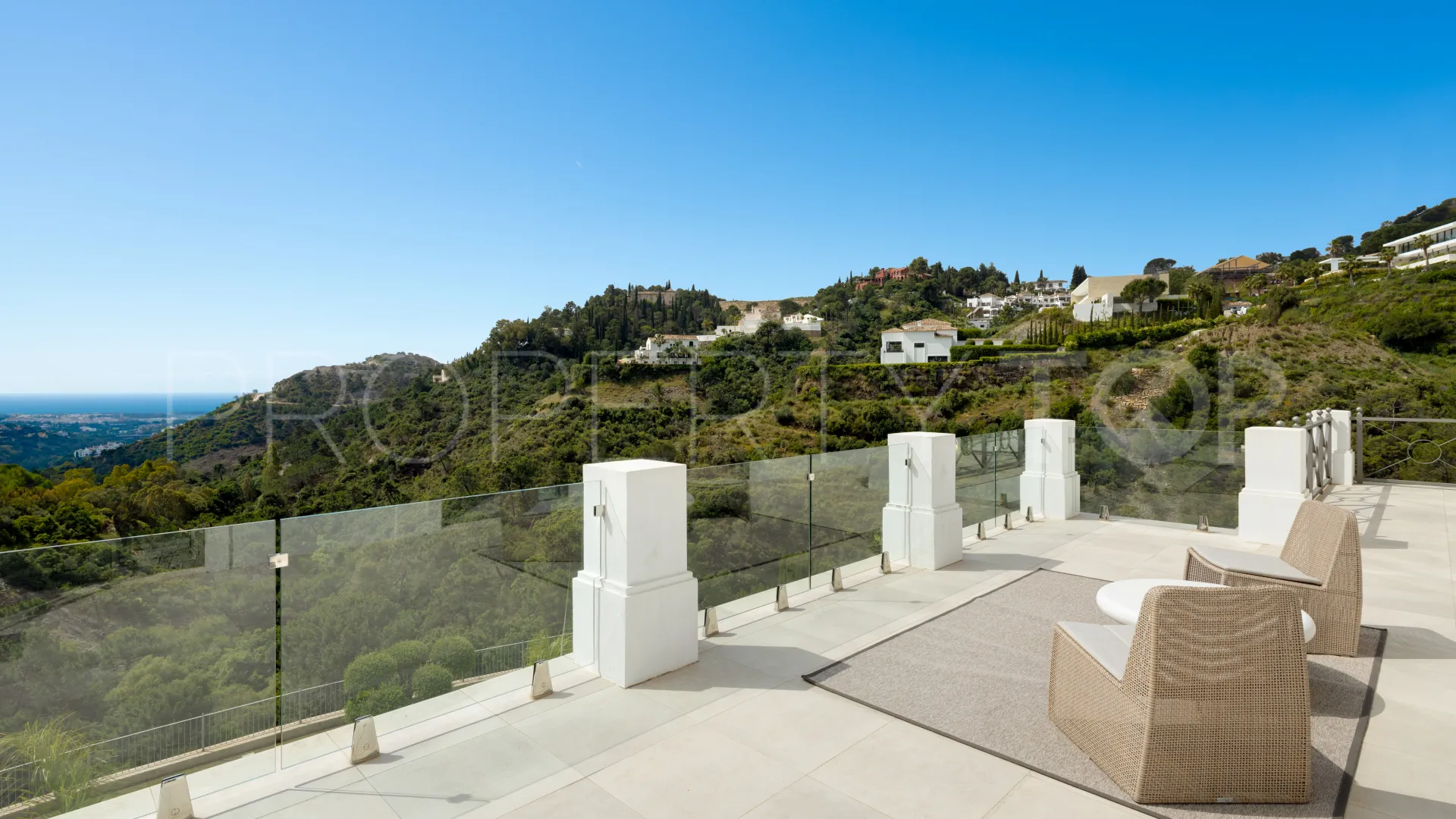 For sale villa with 5 bedrooms in El Madroñal