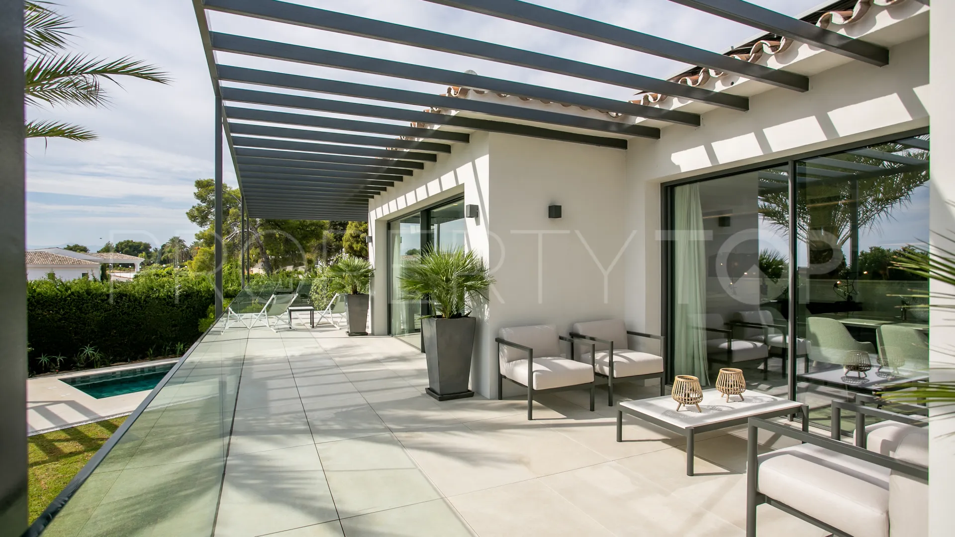 Villa en venta en Nagüeles