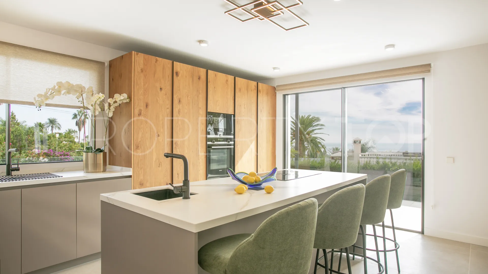 Villa en venta en Nagüeles