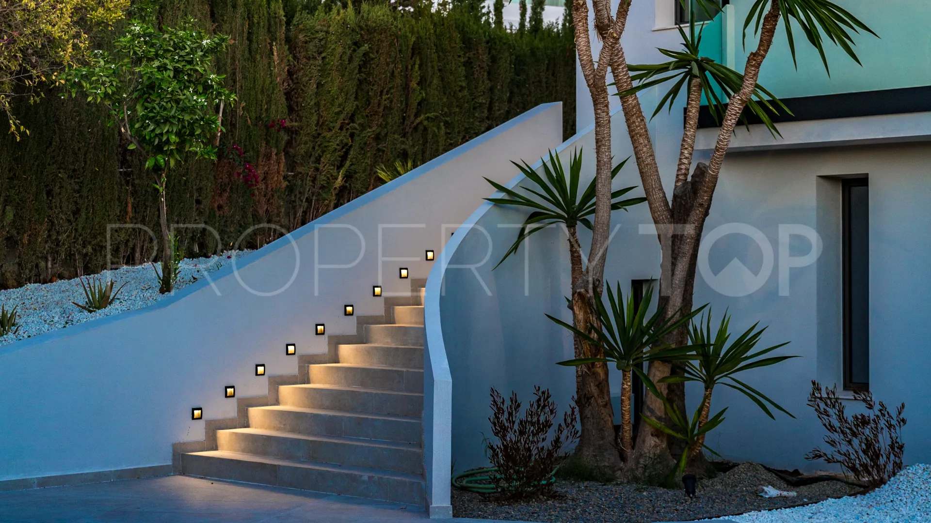 Villa en venta en Nagüeles