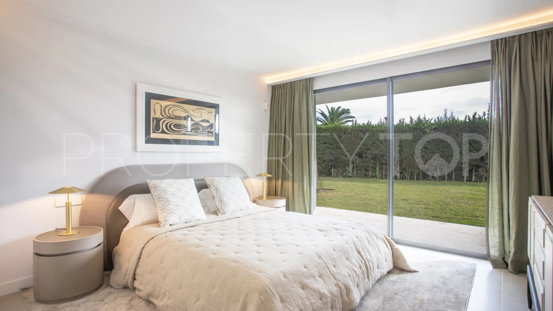 Villa en venta en Nagüeles