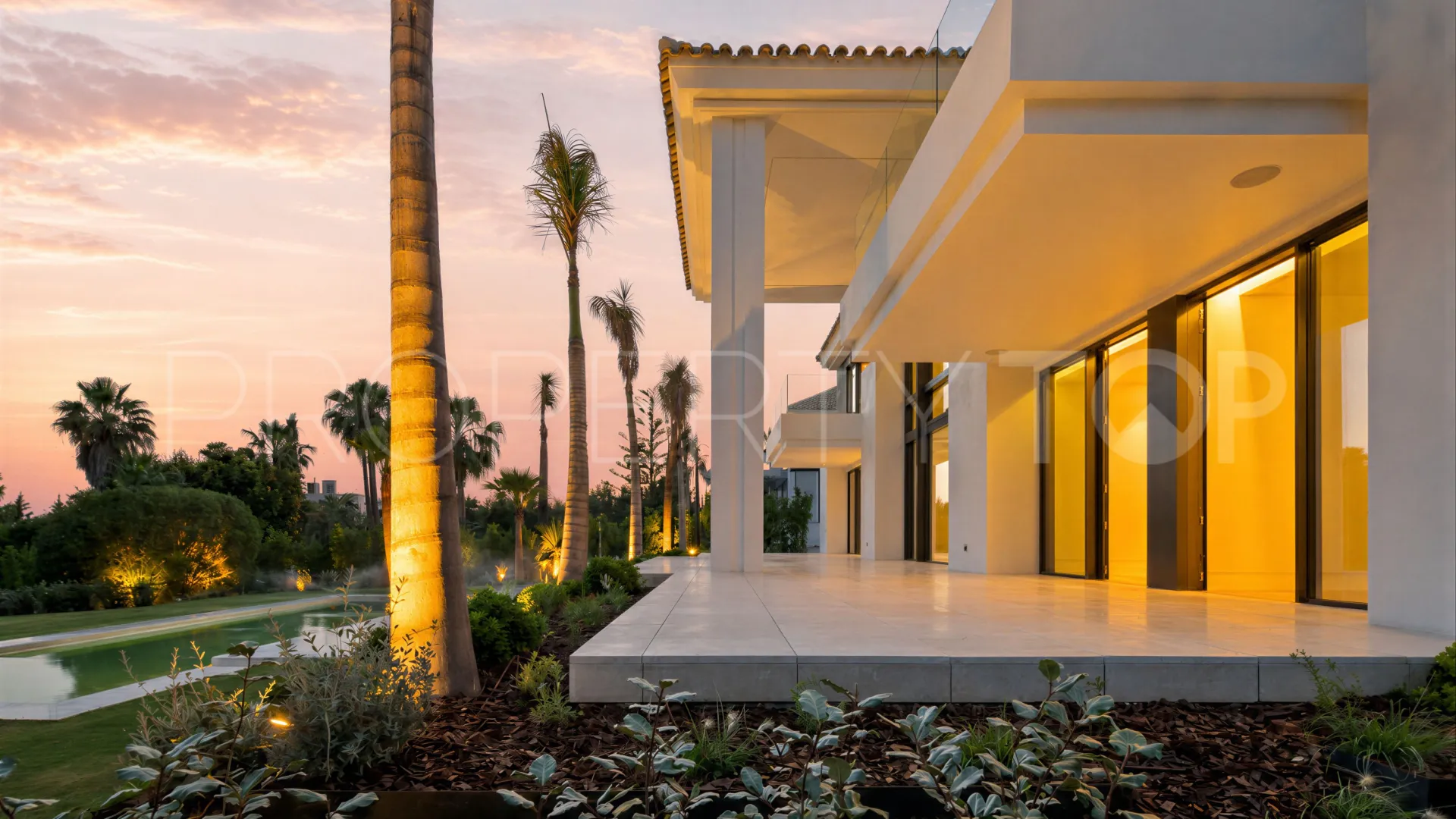 Villa en venta en Rocio de Nagüeles con 6 dormitorios