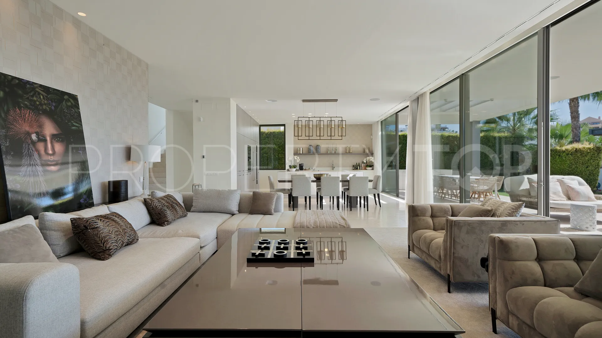 Villa en venta con 5 dormitorios en La Alqueria