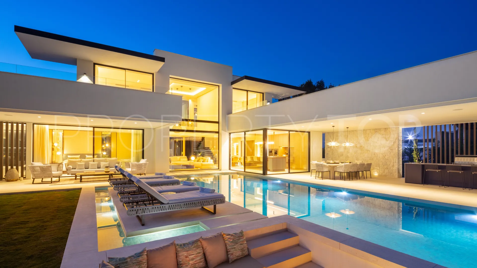 Las Brisas, villa en venta