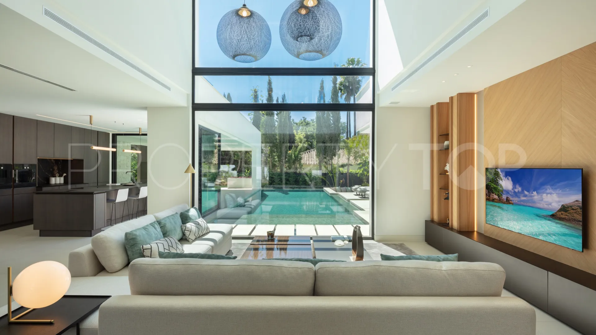 Las Brisas, villa en venta