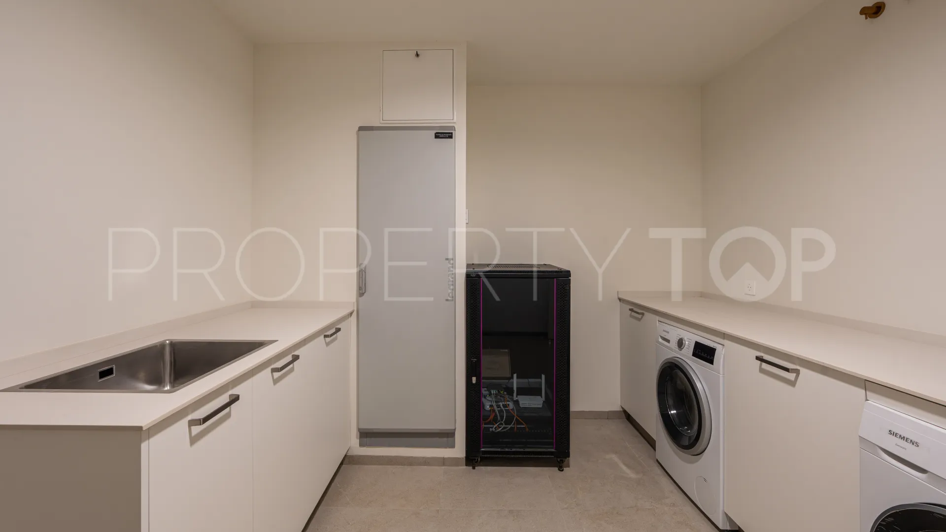 Se vende villa en La Cerquilla de 4 dormitorios