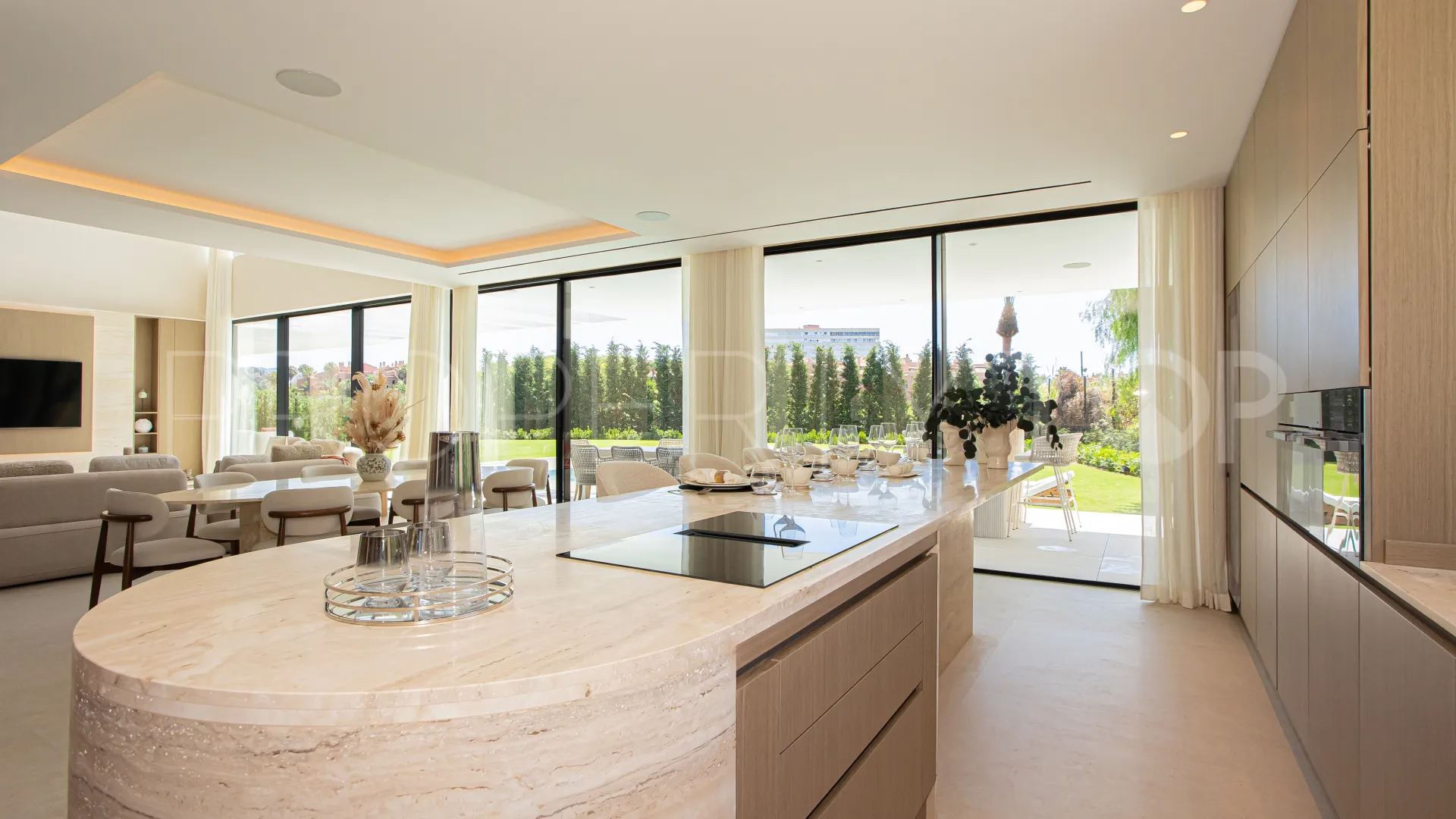 Los Monteros, villa a la venta con 6 dormitorios