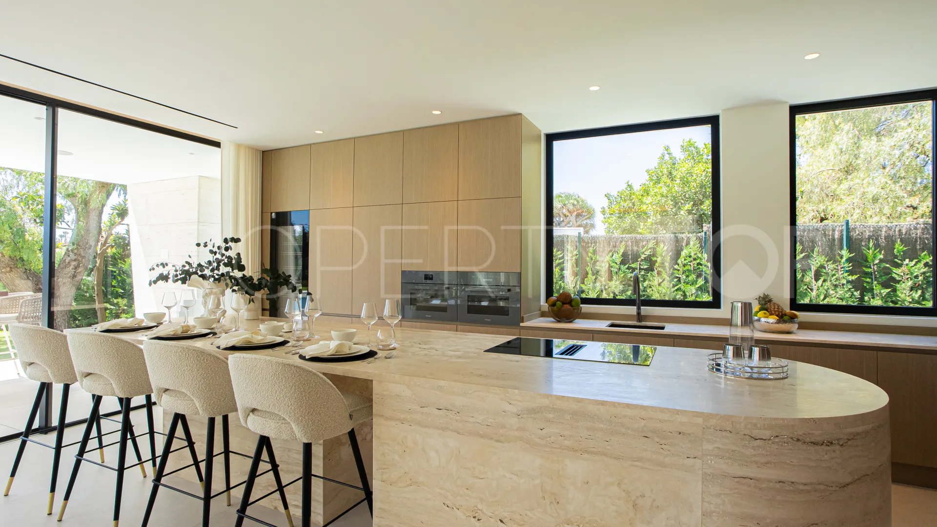 Los Monteros, villa a la venta con 6 dormitorios