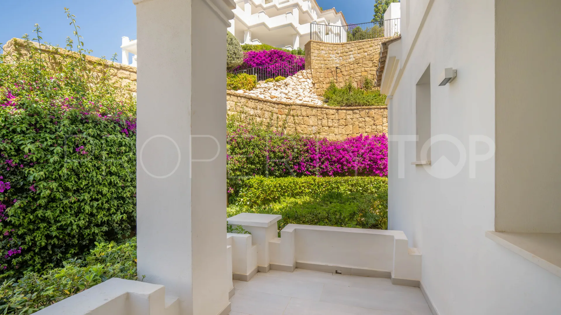 Ground floor apartment with 3 bedrooms for sale in 9 Lions Residences