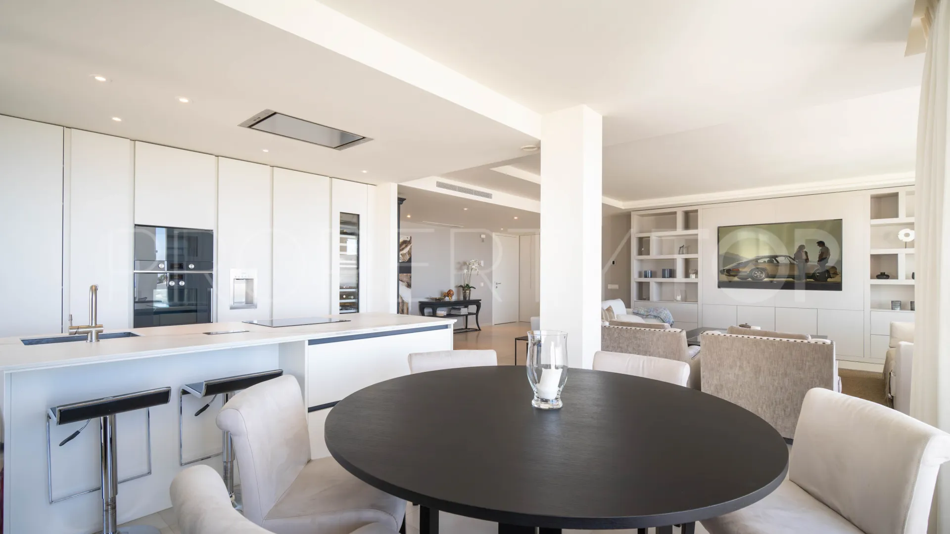Ground floor apartment with 3 bedrooms for sale in 9 Lions Residences