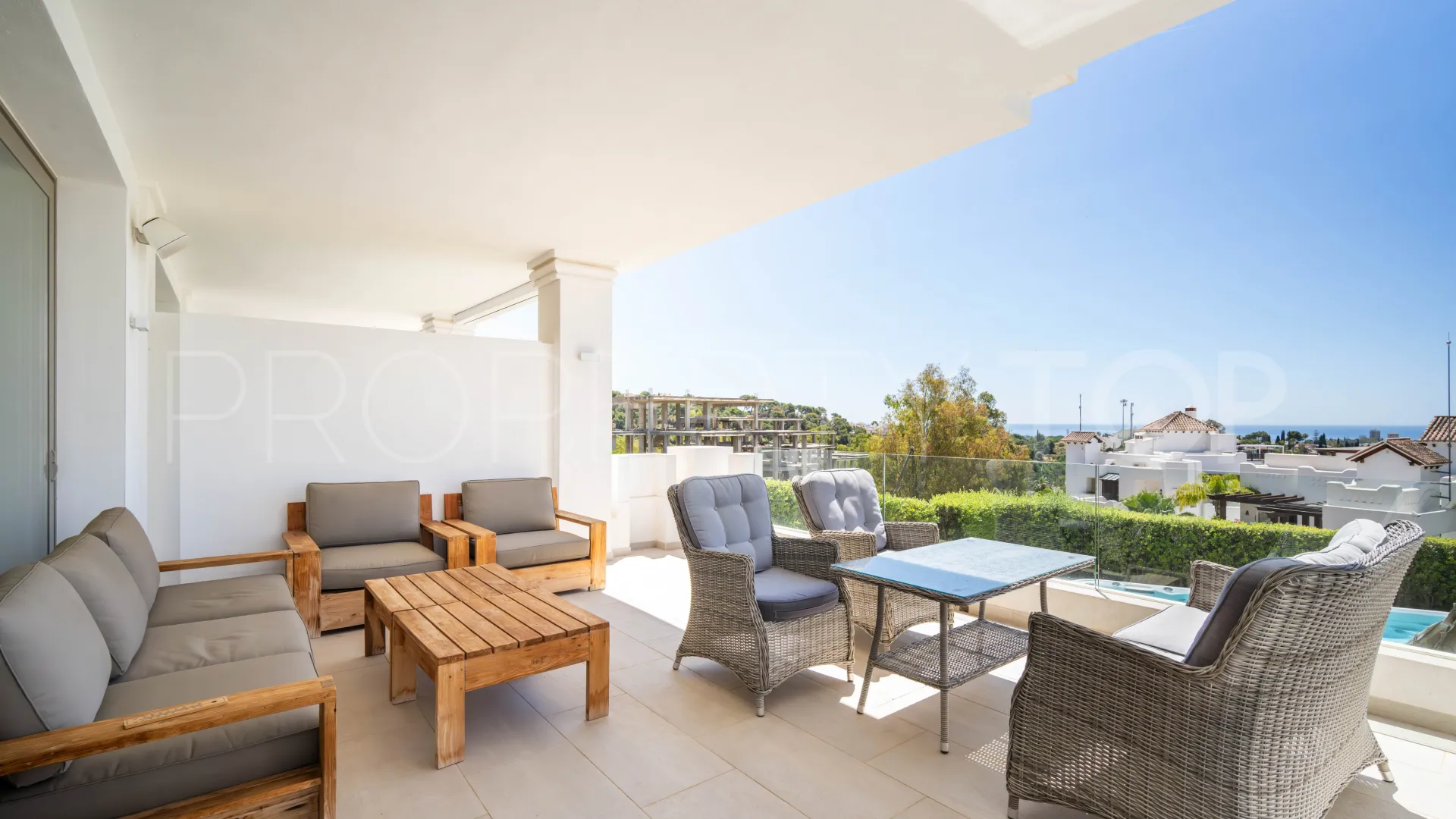 Ground floor apartment with 3 bedrooms for sale in 9 Lions Residences