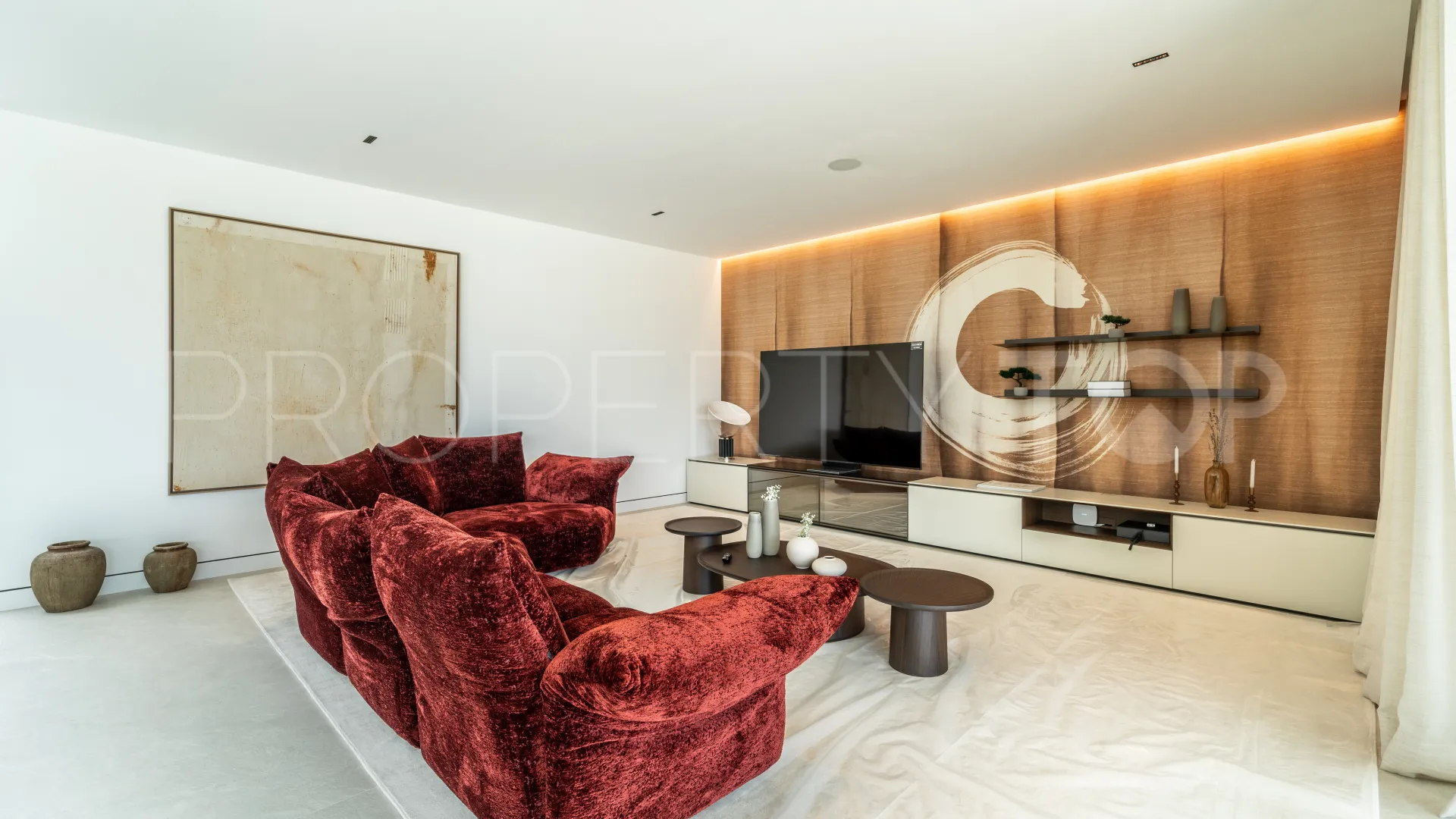 For sale Marbella Golden Mile villa with 5 bedrooms