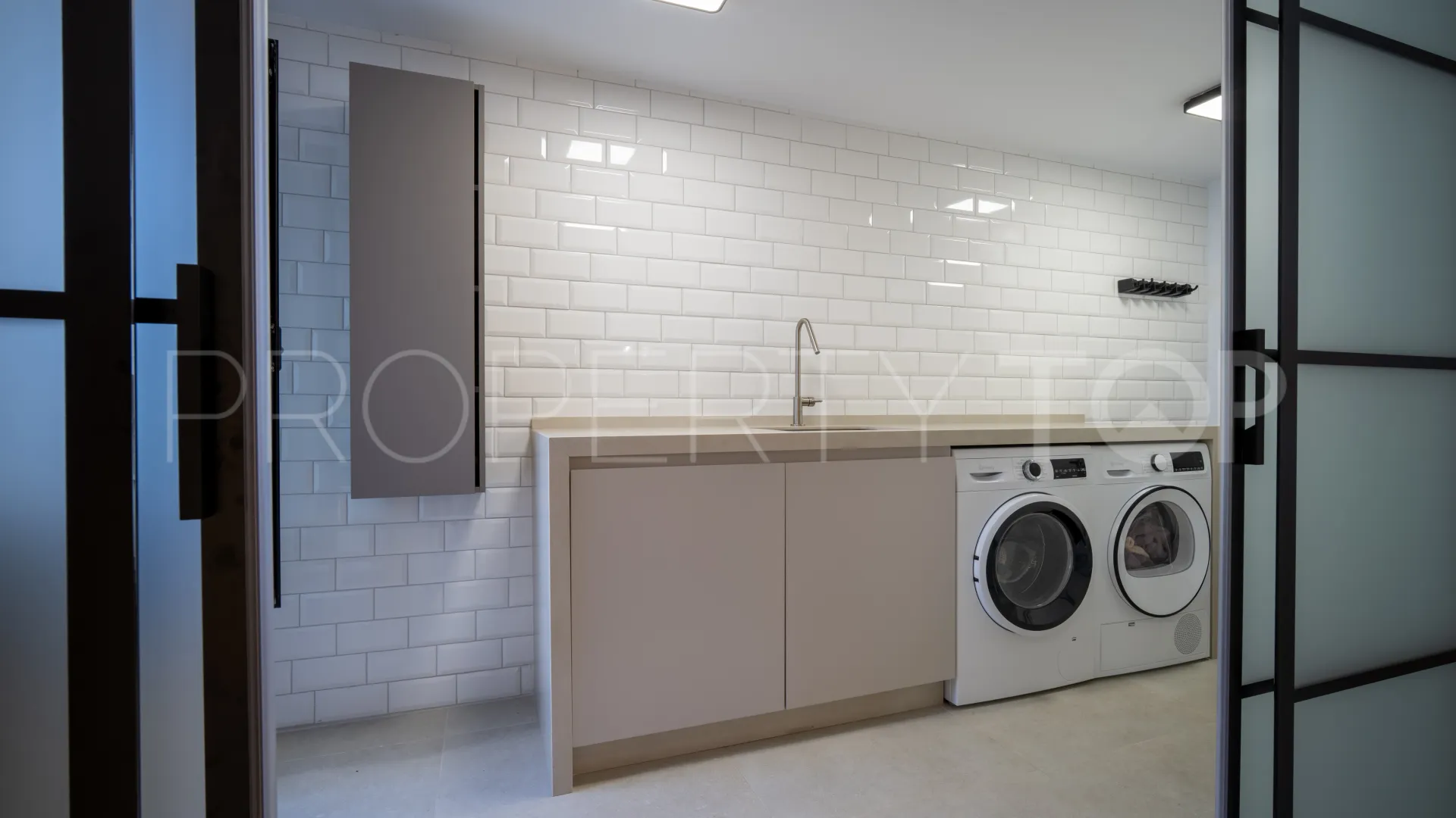 Apartamento a la venta con 3 dormitorios en Marbella Ciudad