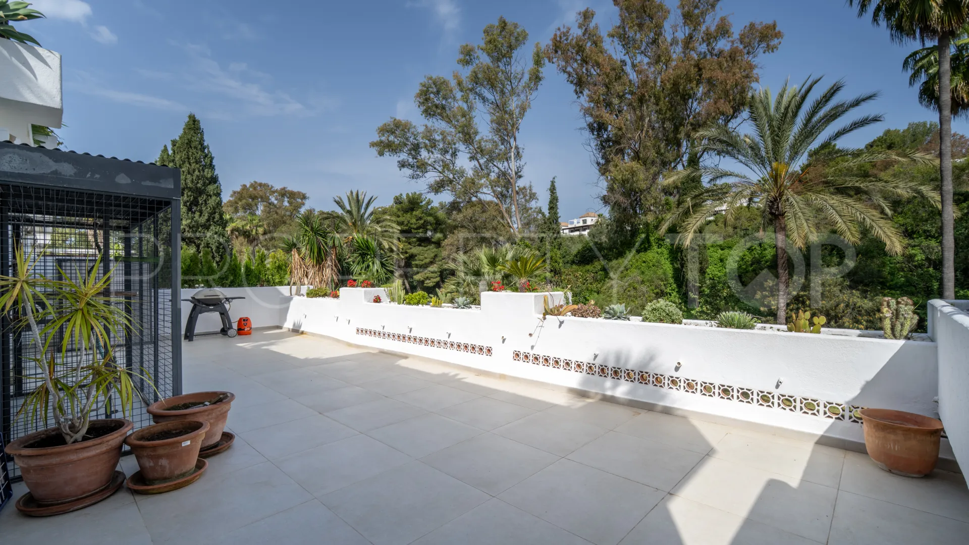 Apartamento a la venta con 3 dormitorios en Marbella Ciudad