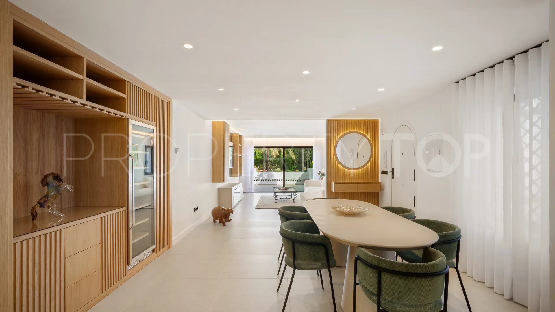 Apartamento a la venta con 3 dormitorios en Marbella Ciudad