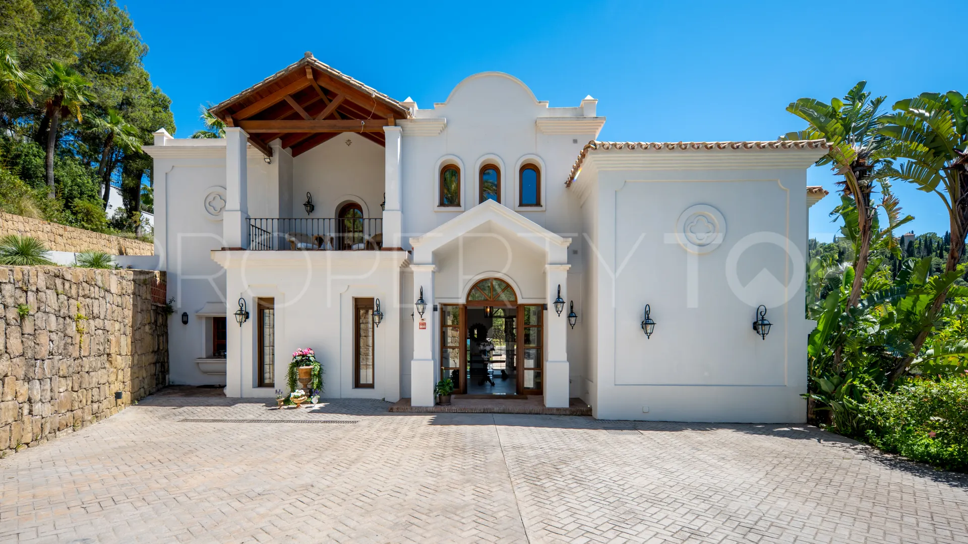 Comprar villa en El Madroñal
