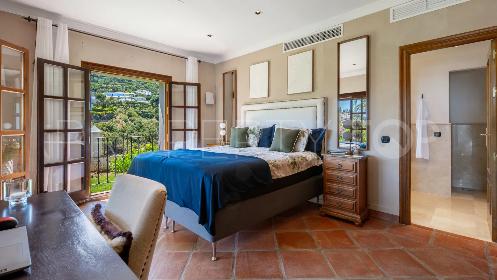 Comprar villa en El Madroñal