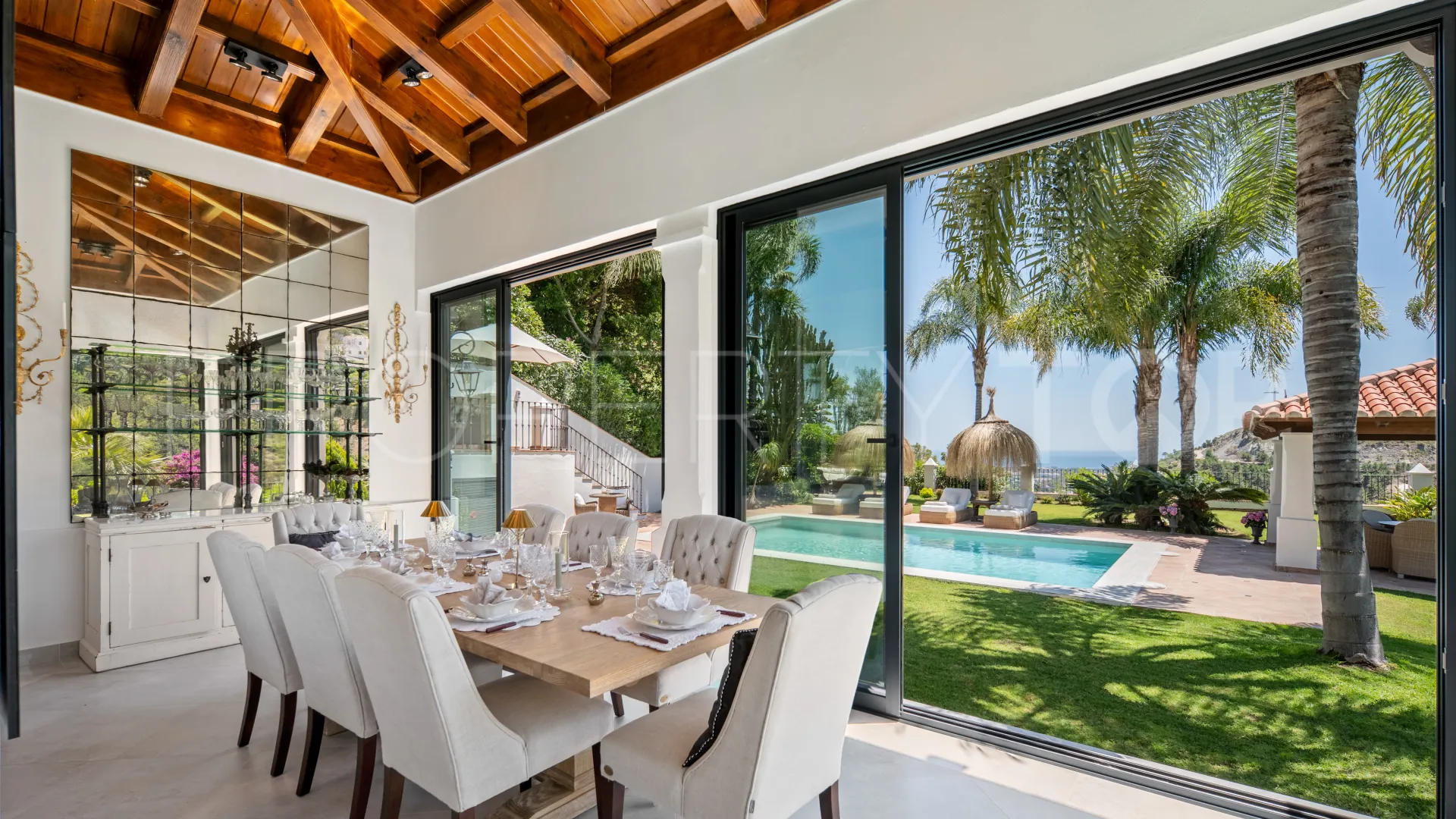 Comprar villa en El Madroñal