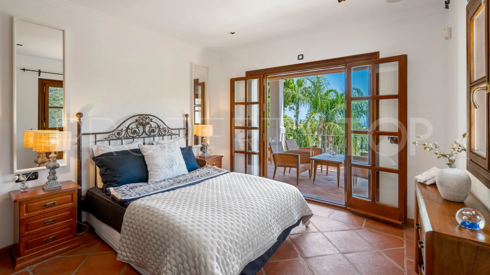 Comprar villa en El Madroñal