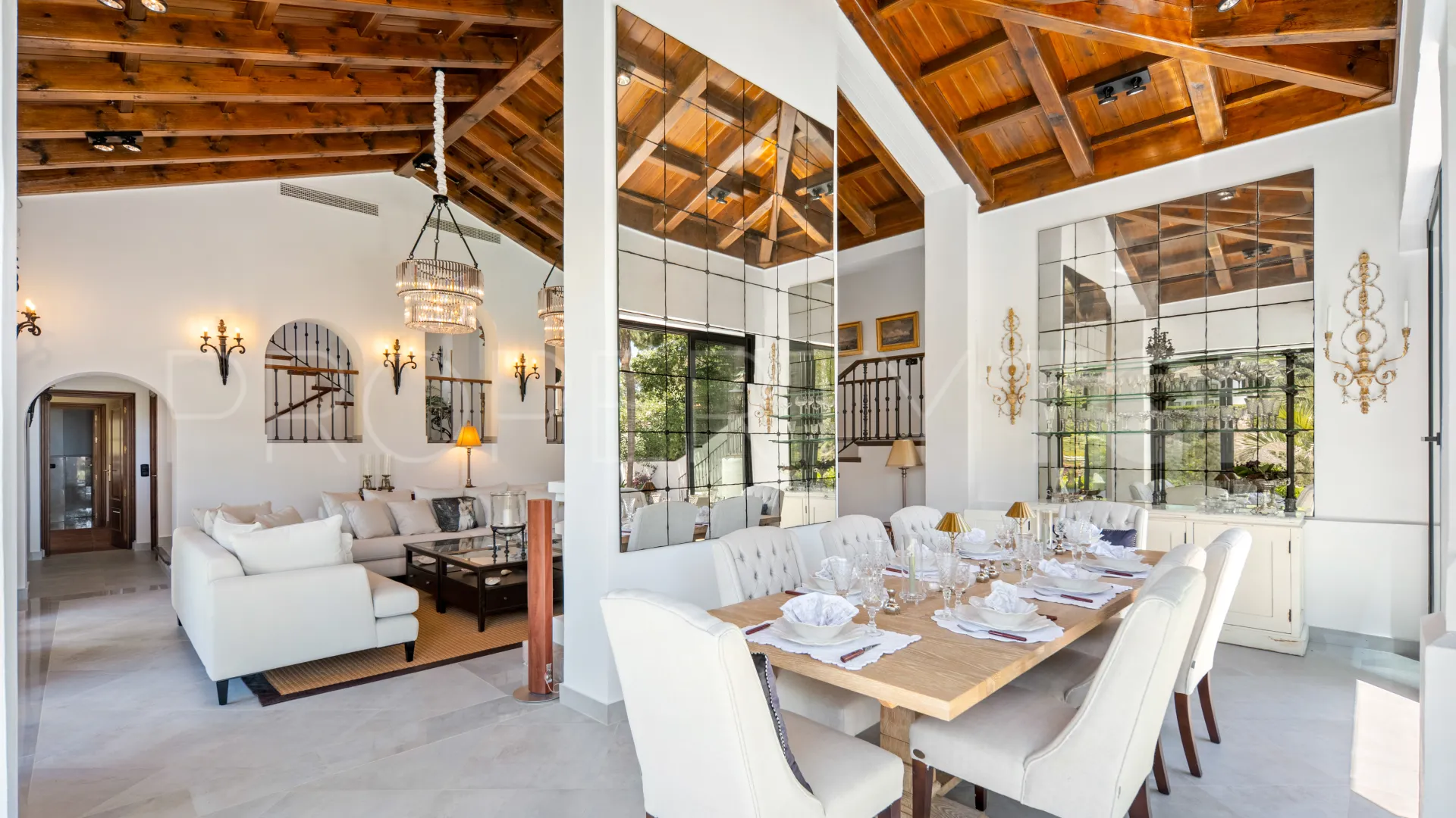 Comprar villa en El Madroñal