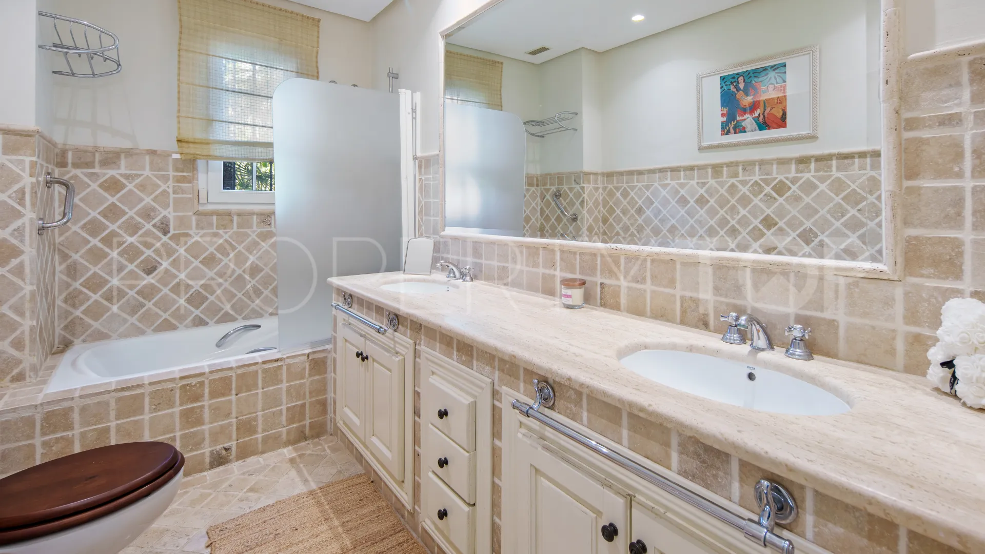 For sale villa with 5 bedrooms in Haza del Conde