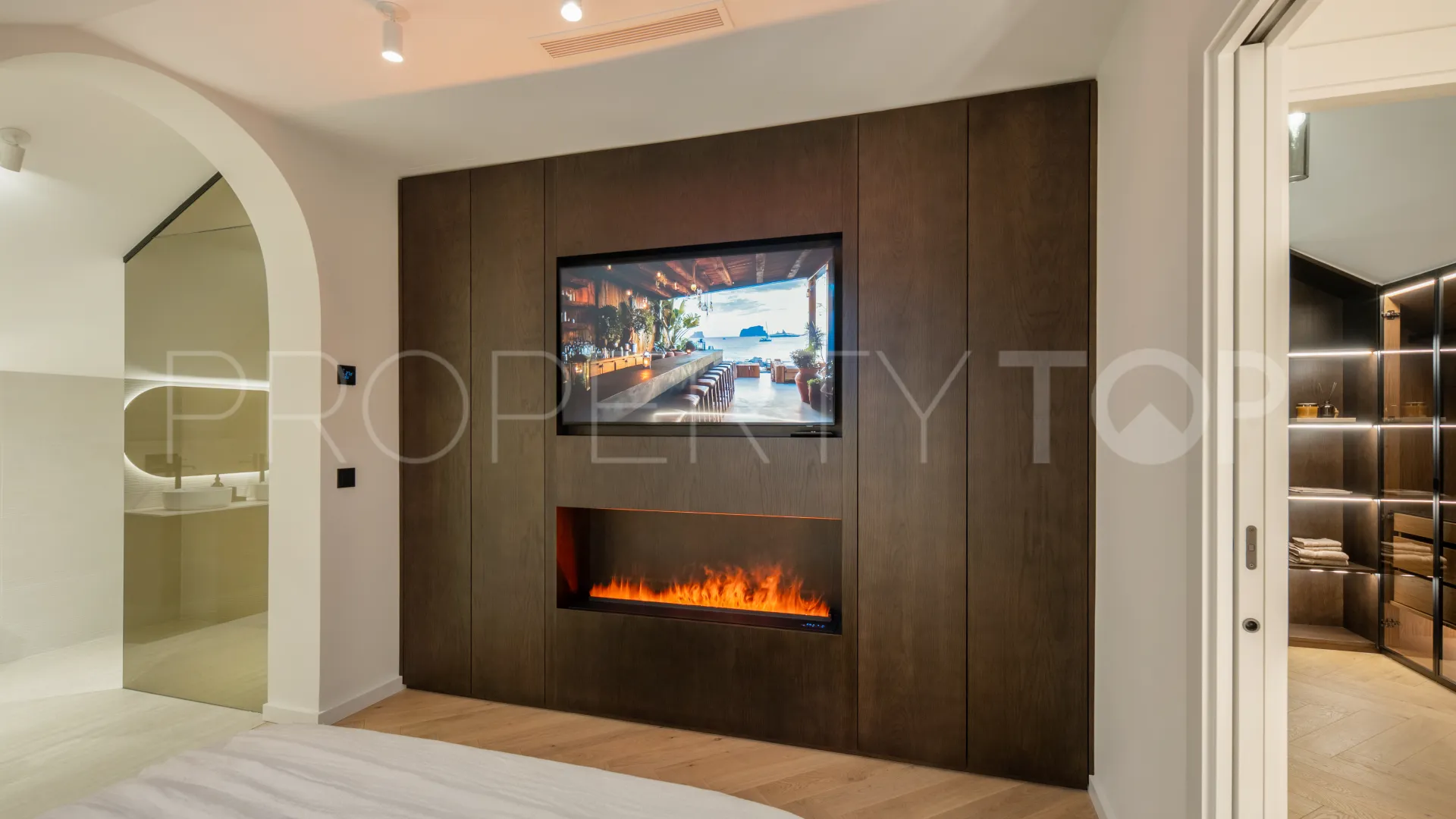 Aloha Hill Club, atico duplex a la venta