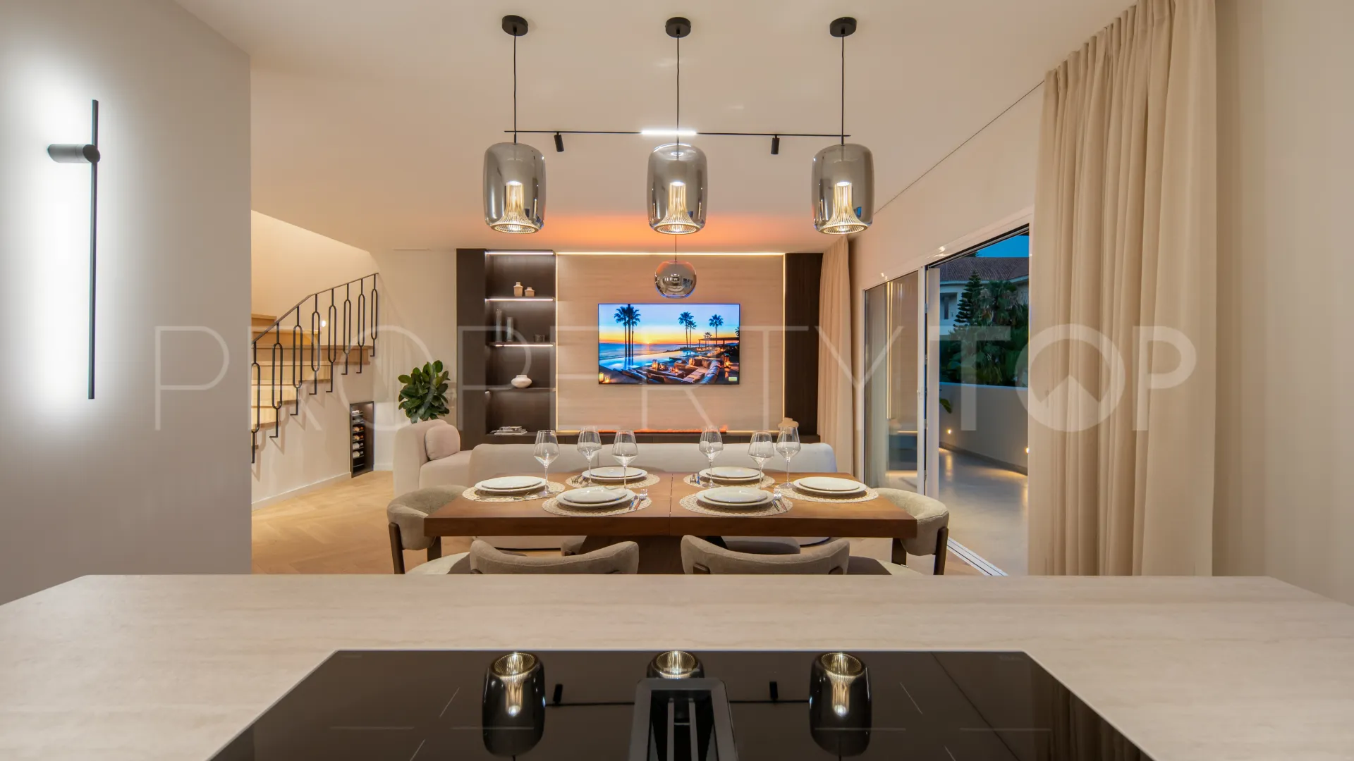 Aloha Hill Club, atico duplex a la venta