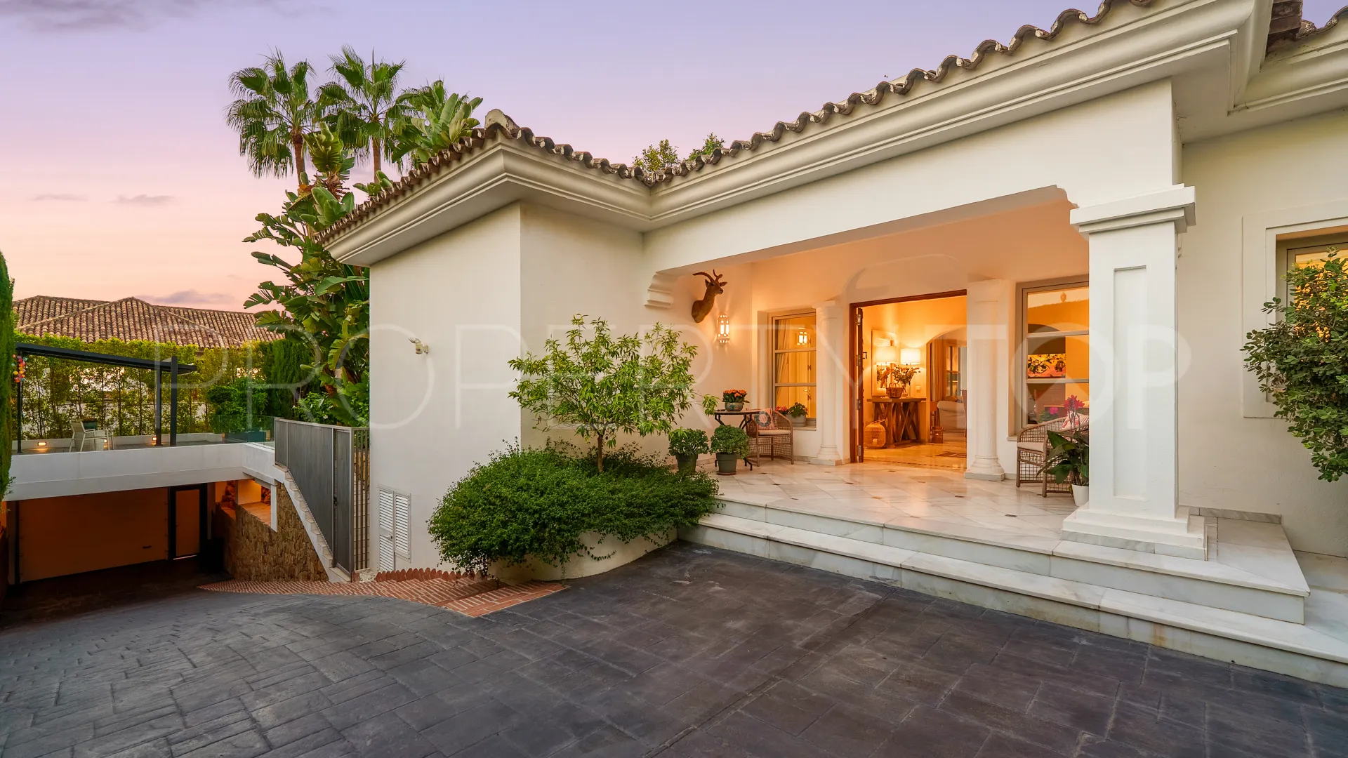 Sierra Blanca 4 bedrooms villa for sale