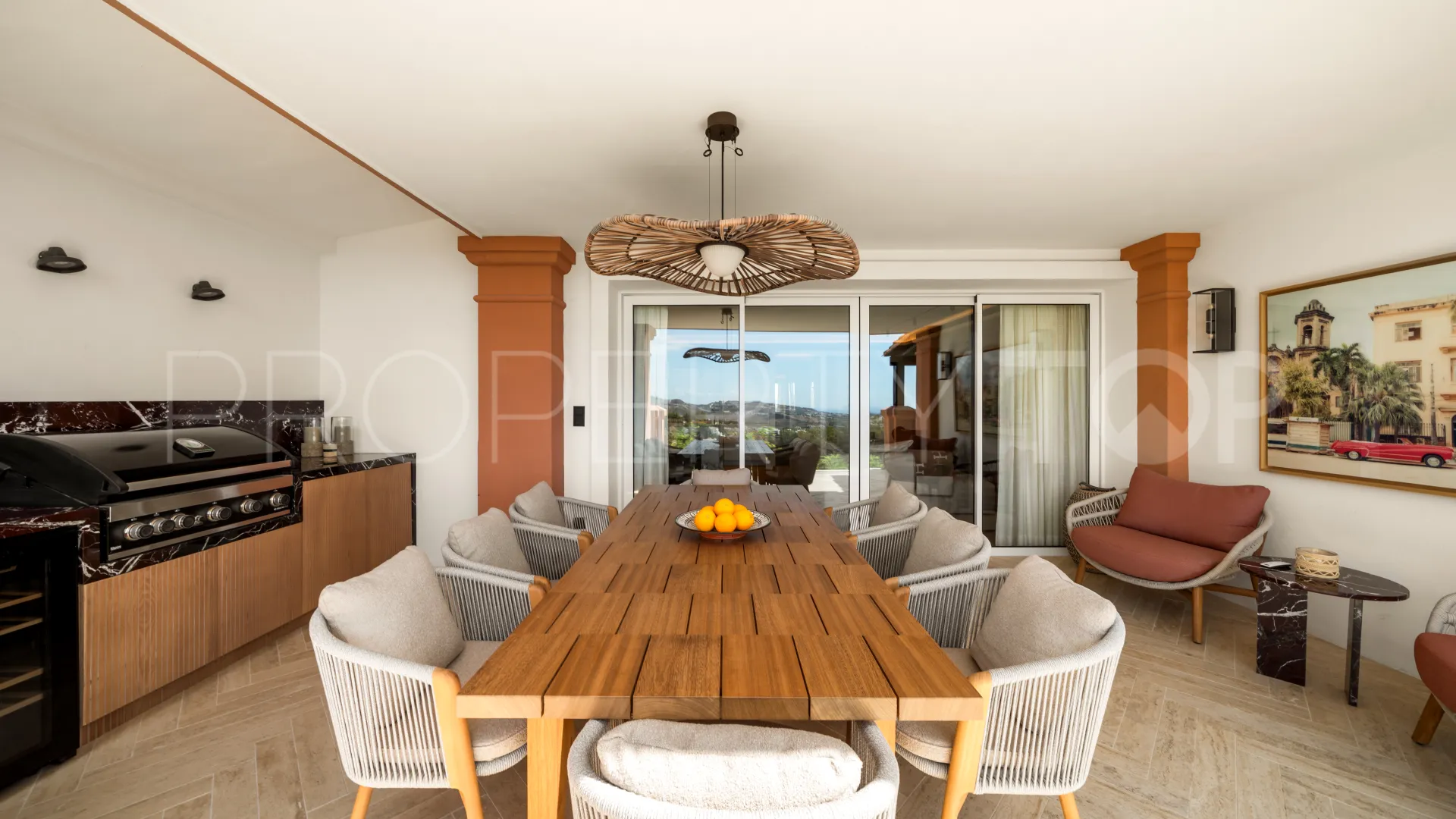 4 bedrooms apartment for sale in Monte Halcones