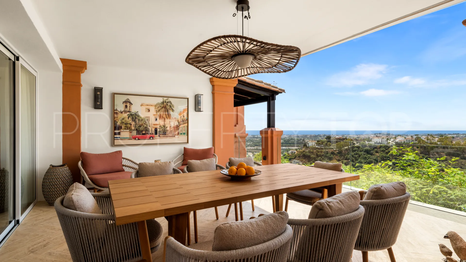 4 bedrooms apartment for sale in Monte Halcones
