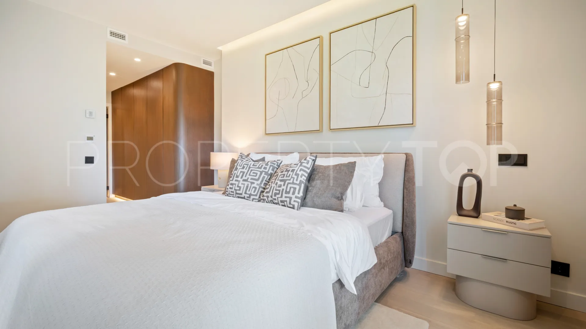 Apartamento en venta en El Presidente con 3 dormitorios