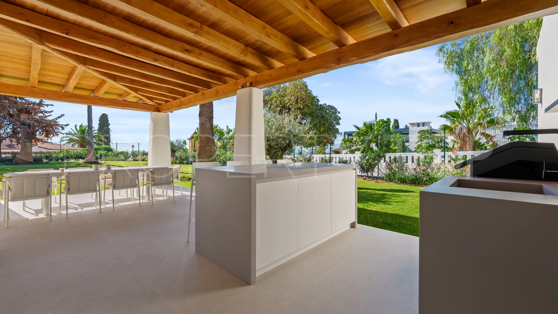 Se vende villa en Marbella Este