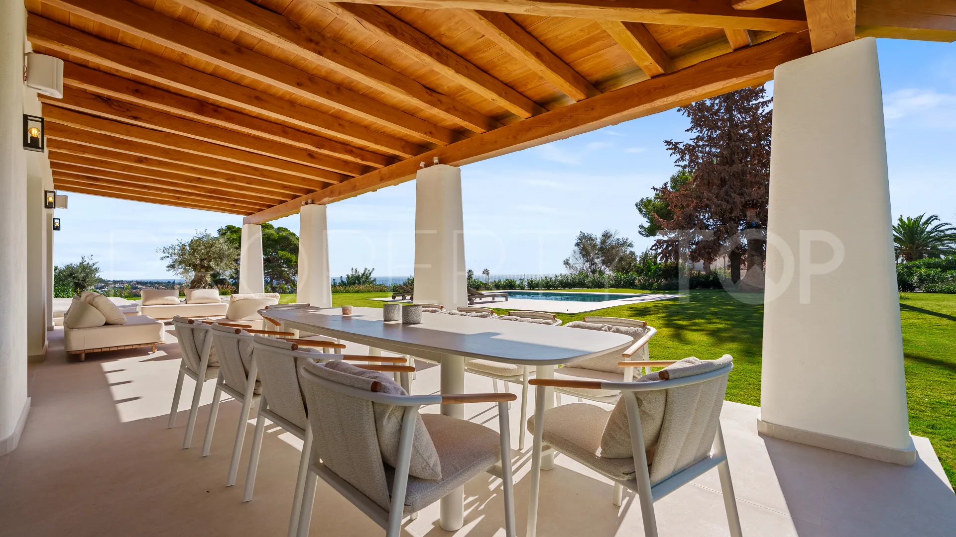Se vende villa en Marbella Este