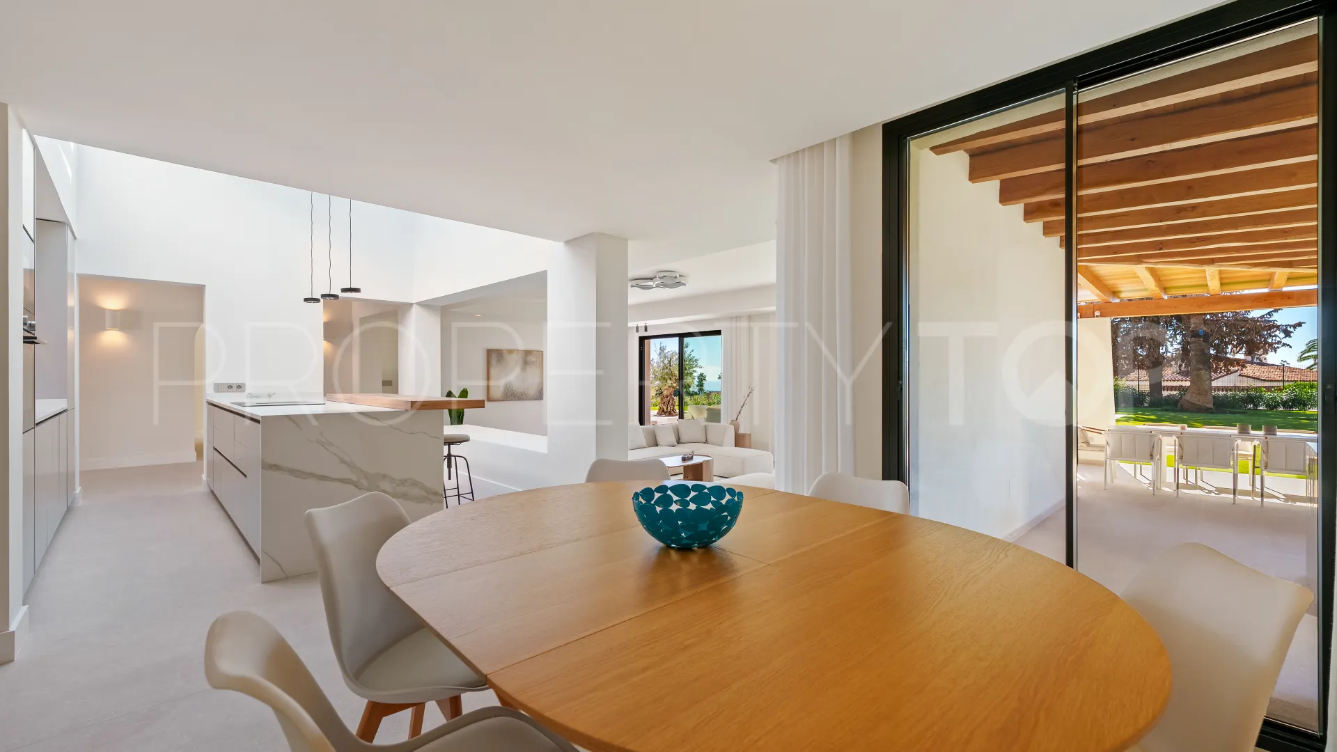 Se vende villa en Marbella Este