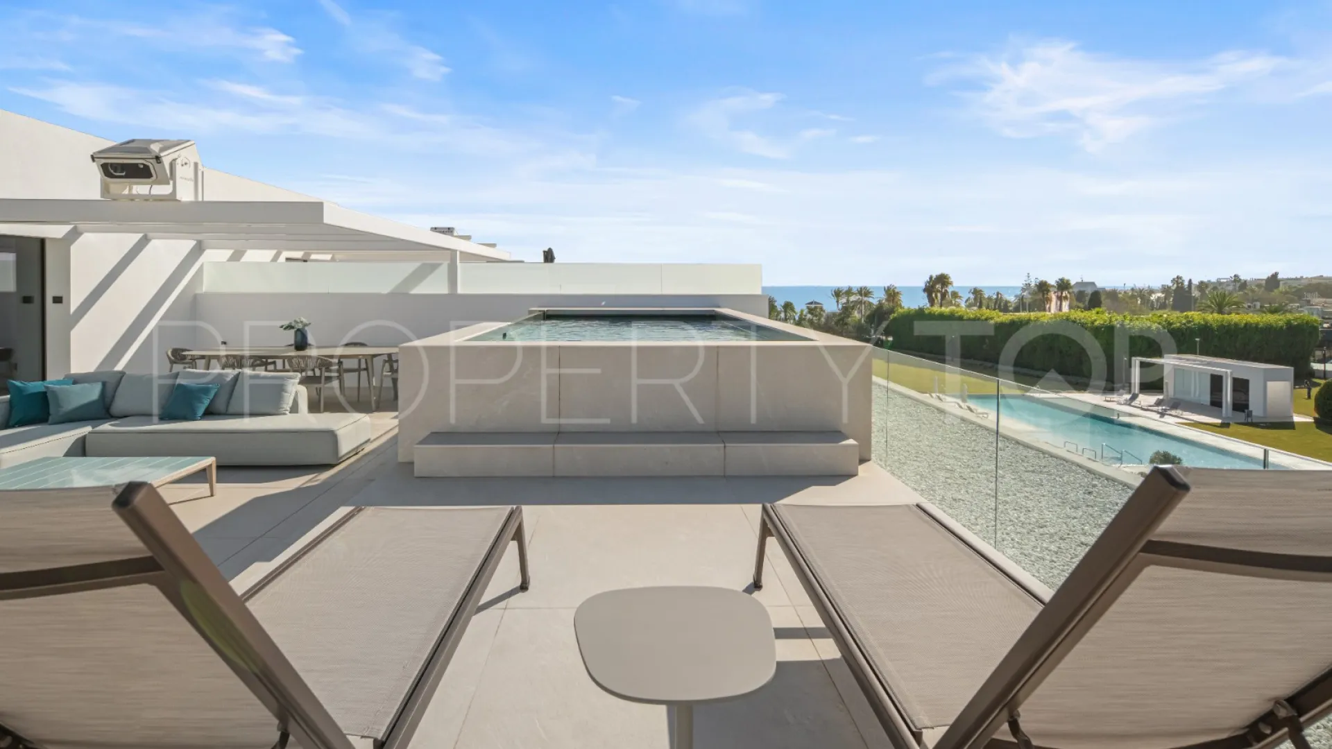 3 bedrooms Marbella Golden Mile villa for sale