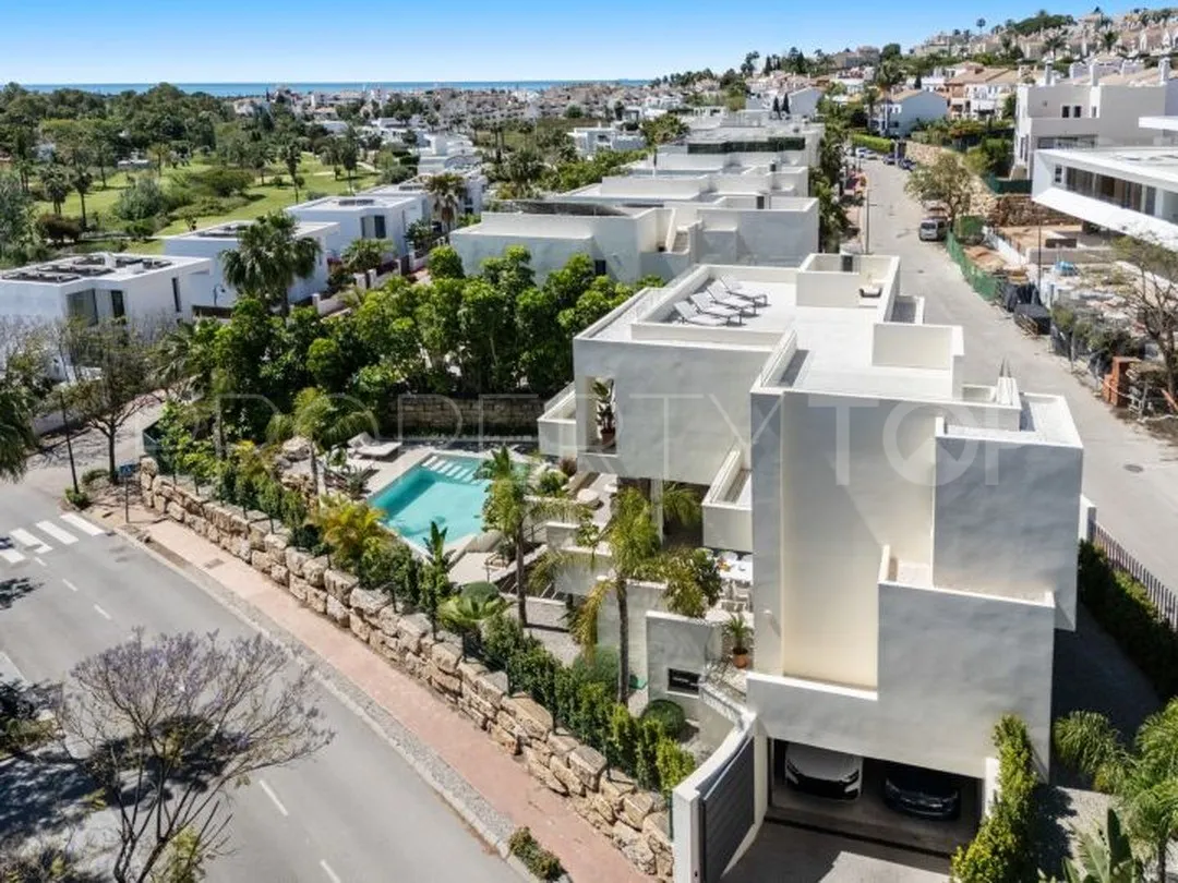 El Campanario, villa en venta con 4 dormitorios