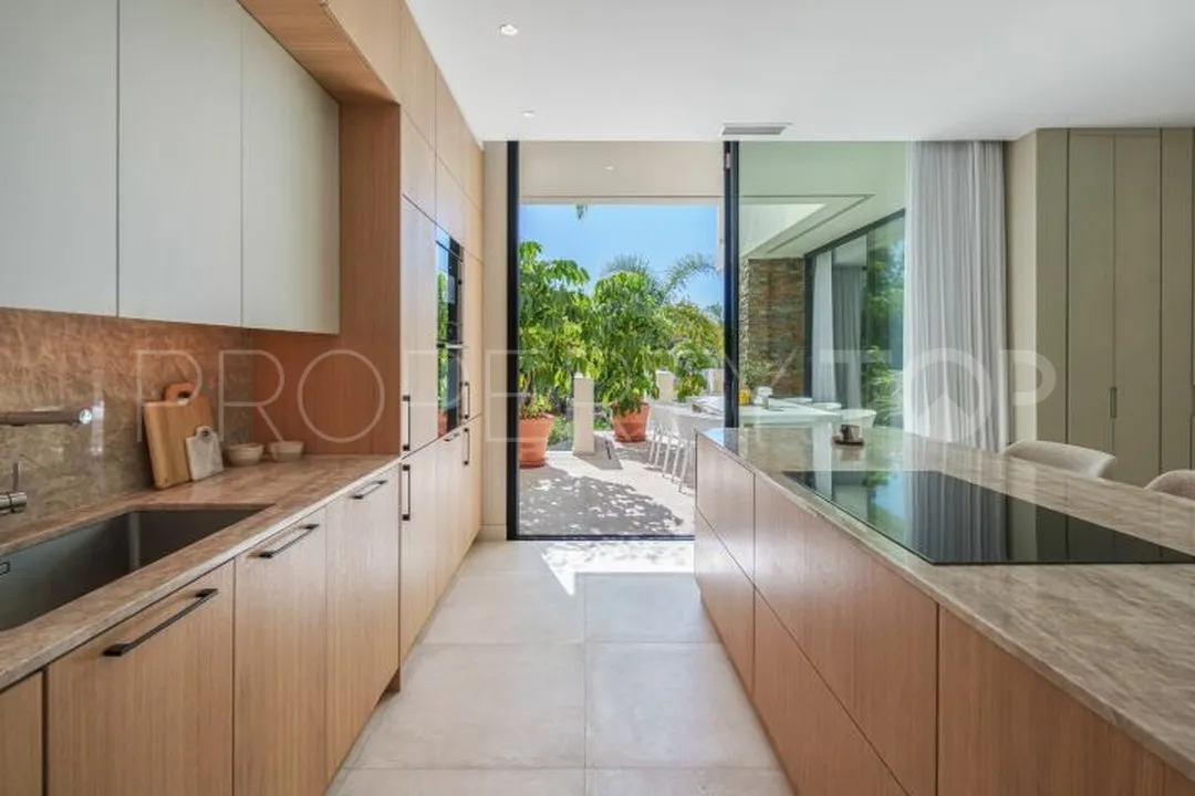 El Campanario, villa en venta con 4 dormitorios