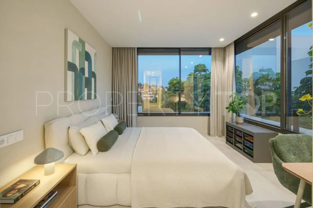 El Campanario, villa en venta con 4 dormitorios