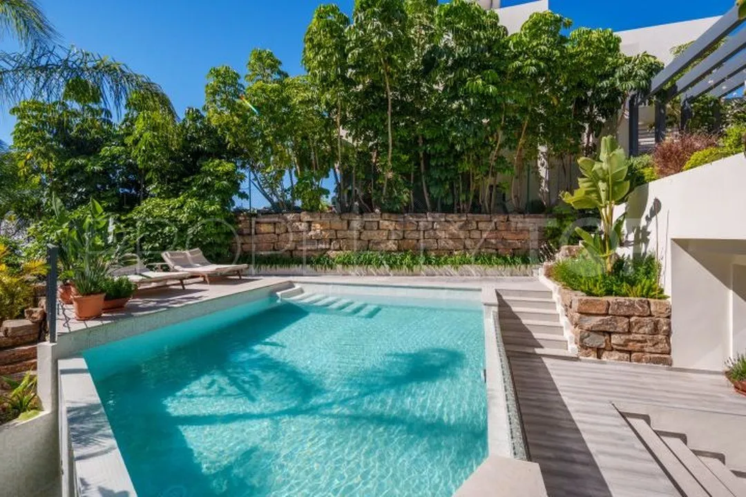 El Campanario, villa en venta con 4 dormitorios