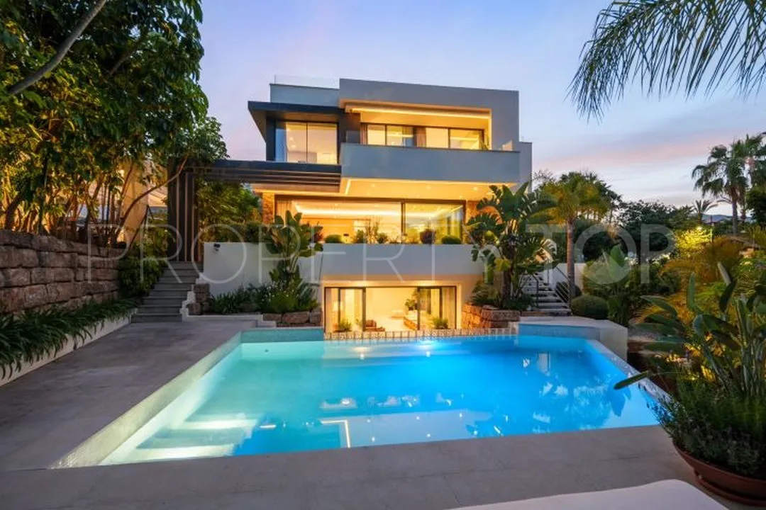 El Campanario, villa en venta con 4 dormitorios